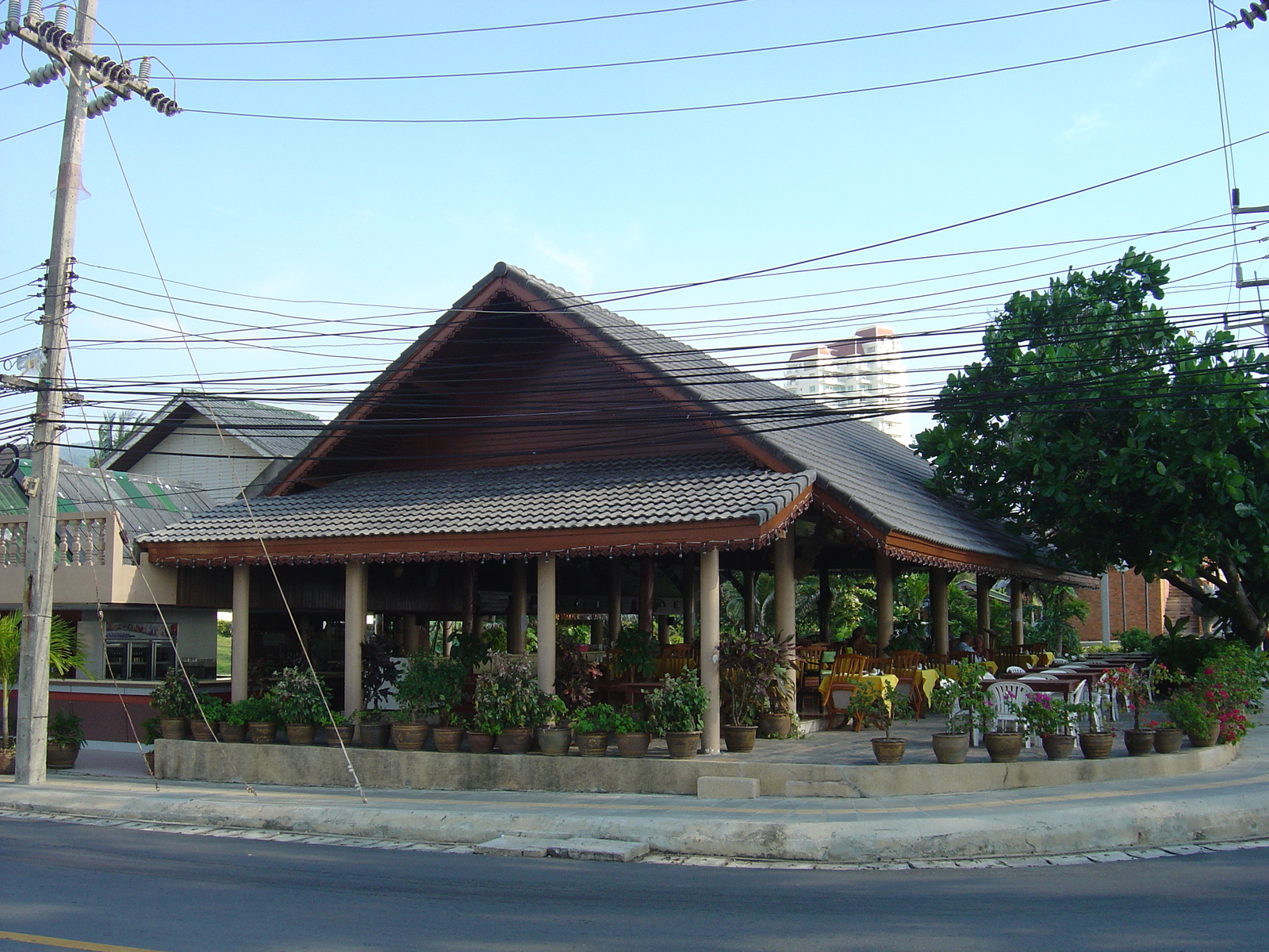รูปถ่าย ไทย(Thailand) ภูเก็ต(Phuket) หาดกะรน(Karon Beach) 2005-12 27