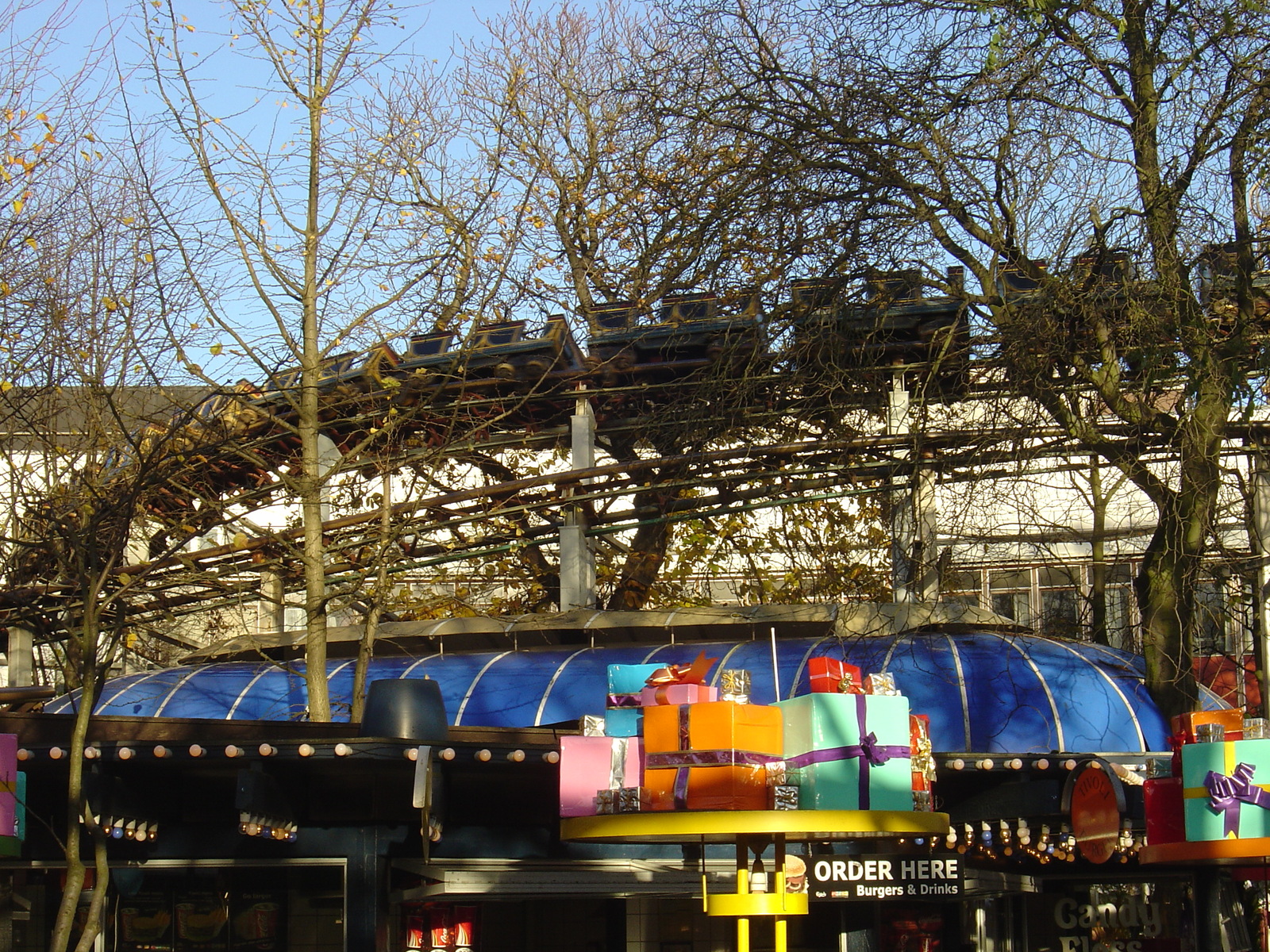 รูปถ่าย เดนมาร์ก(Denmark) โคเปนเฮเกน(Copenhagen) สวนสาธารณะทิโวลี(Tivoli Park) 2004-11 53