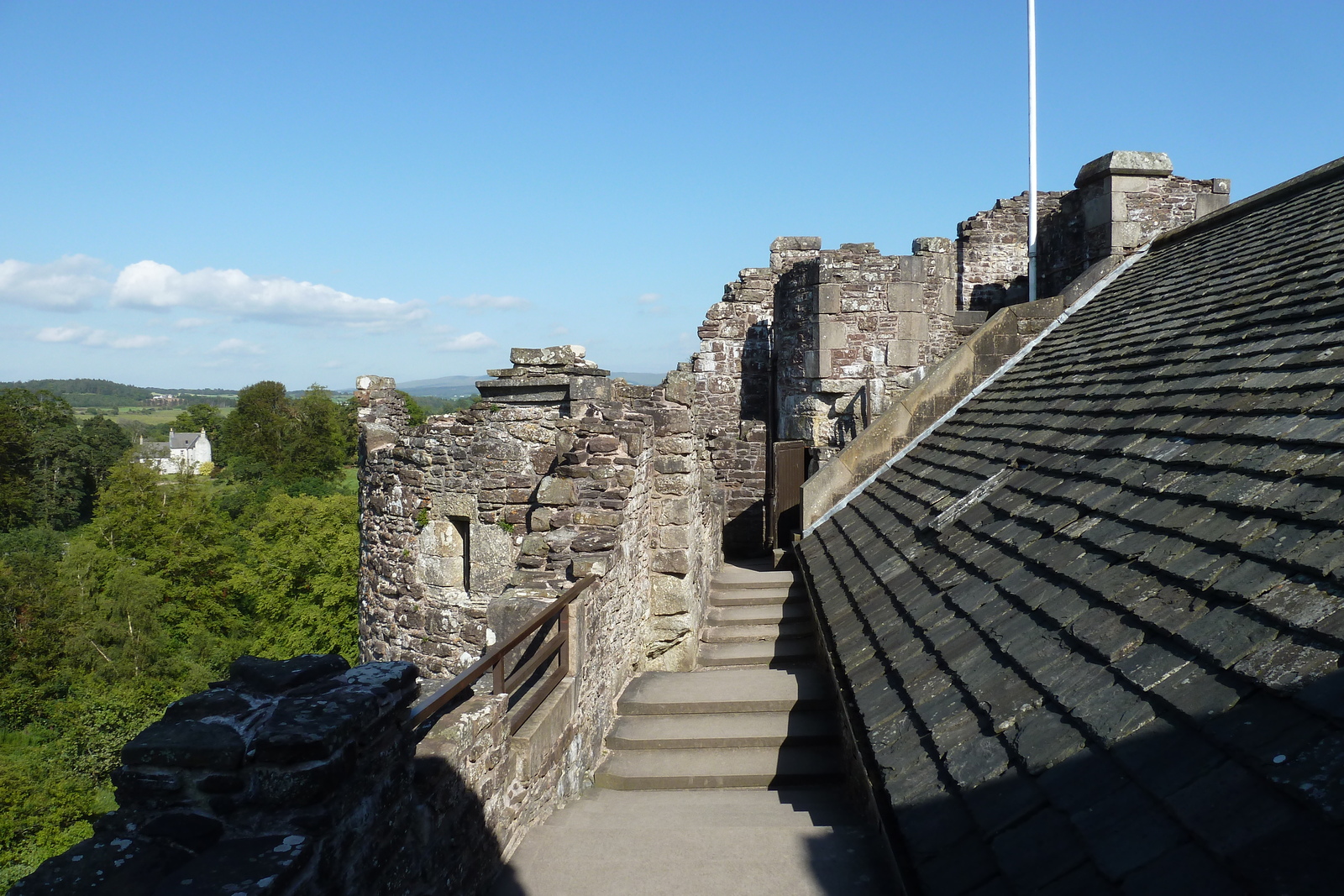 รูปถ่าย อังกฤษ(United Kingdom) สกอตแลนด์(Scotland) ปราสาทดูน(Doune Castle) 2011-07 72