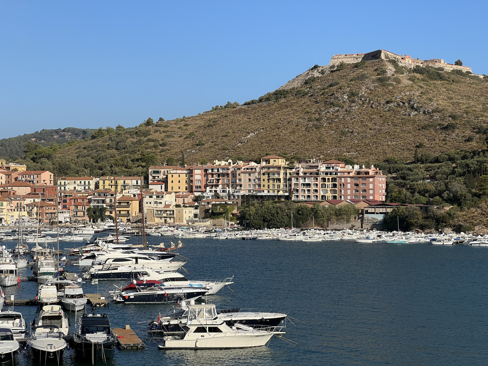 รูปถ่าย อิตาลี(Italy) มอนเตอาร์เจนตาริโอ(Monte Argentario) 2021-09 18