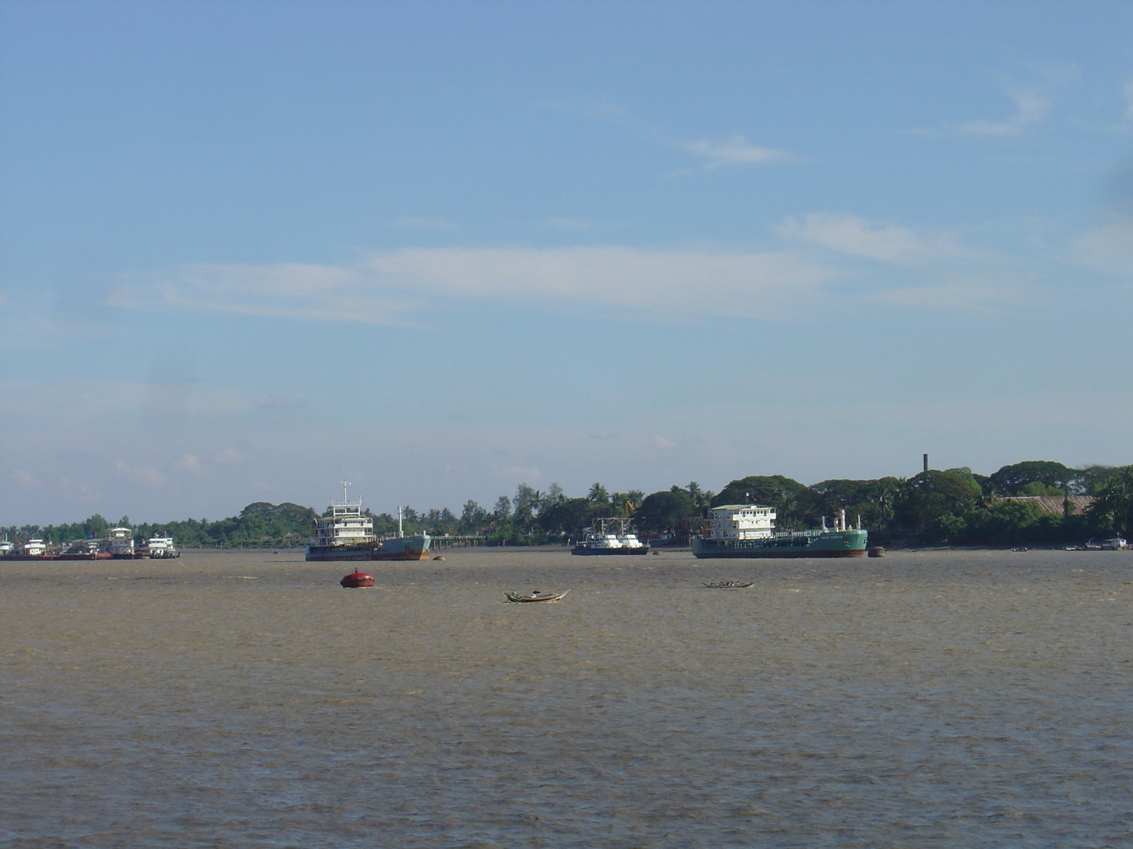 รูปถ่าย พม่า(Myanmar) ย่างกุ้ง(Yangon) 2005-01 152
