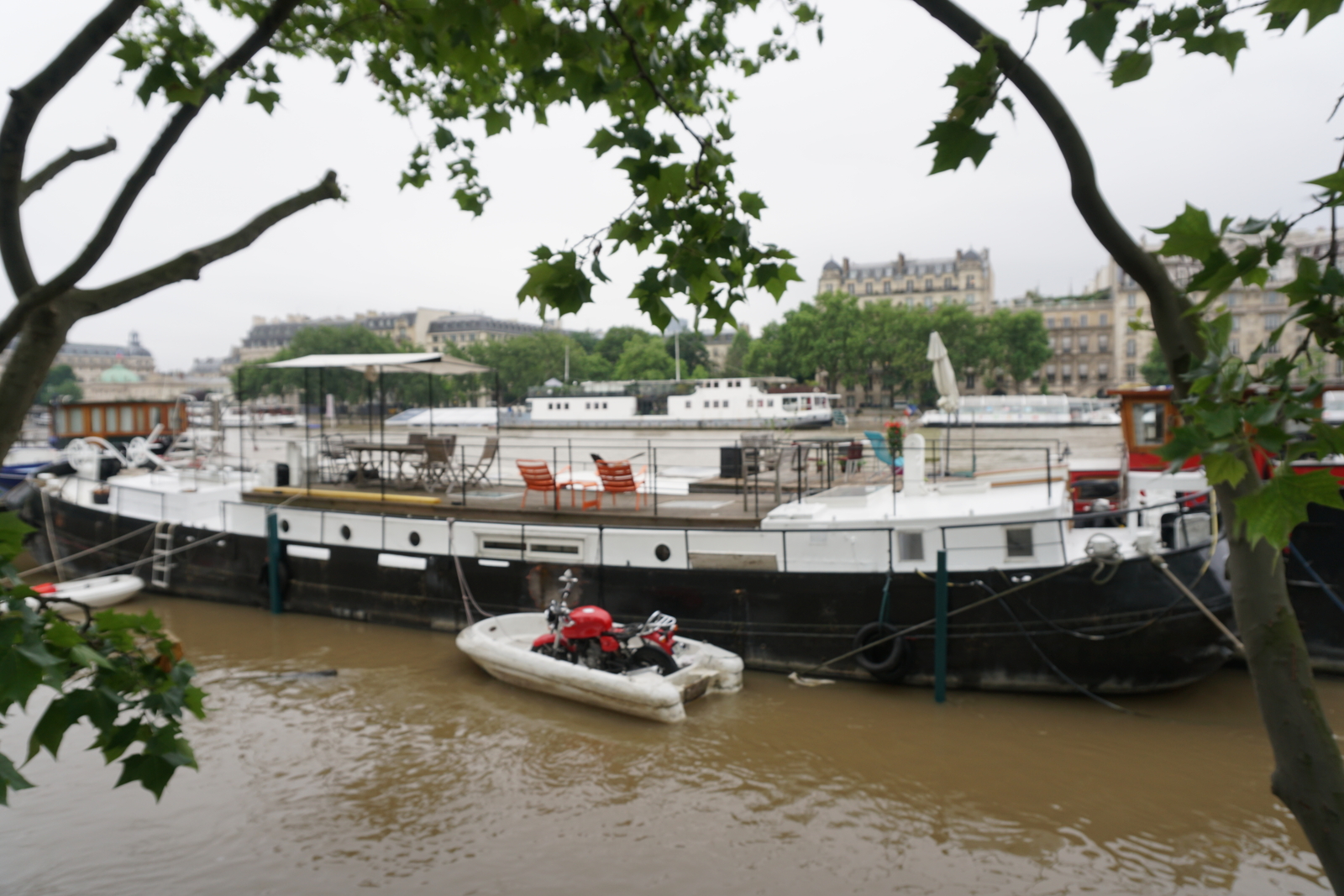 รูปถ่าย ฝรั่งเศส(France) ปารีส(Paris) แม่น้ำแซน(Seine river) 2016-06 50