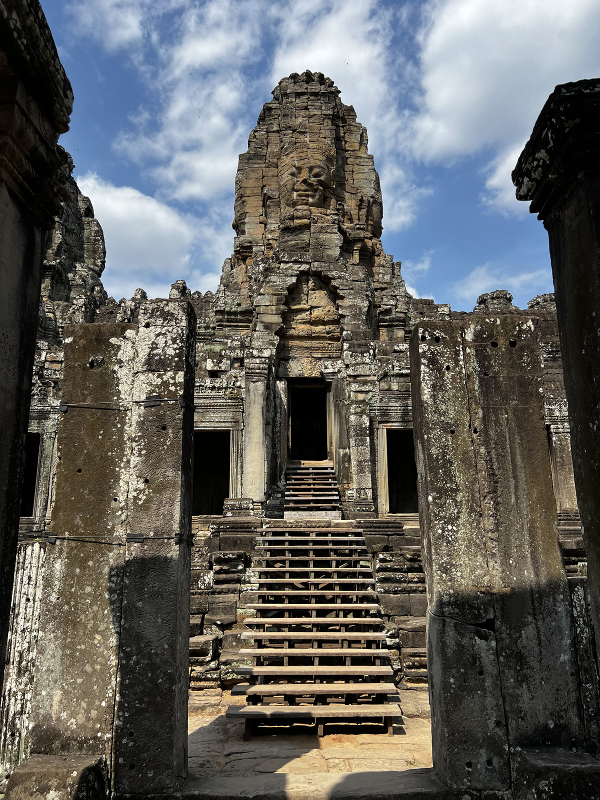 รูปถ่าย กัมพูชา(Cambodia) เสียมราฐ(Siem Reap) ปราสาทบายน(Bayon) 2023-01 42