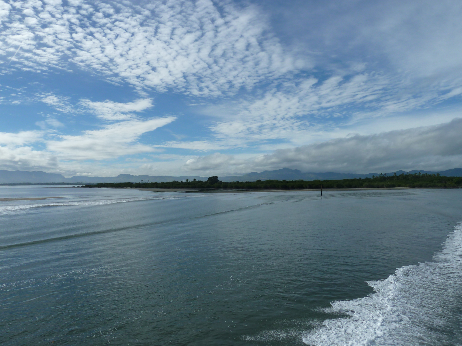 รูปถ่าย ฟิจิ(Fiji) ท่าเรือเดนาเรา(Port Denarau) 2010-05 12