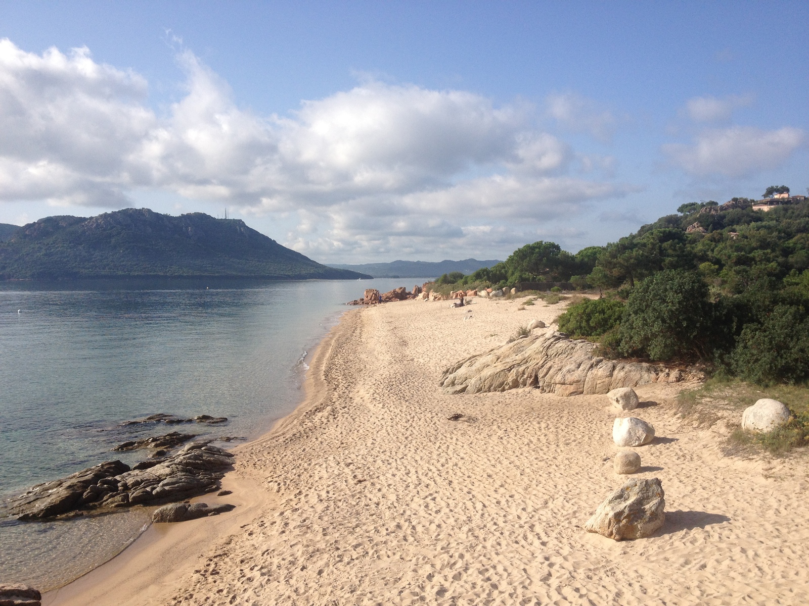 รูปถ่าย ฝรั่งเศส(France) คอร์สิคา(Corsica) อ่าวกาลารอสซา(Cala Rossa) 2012-09 35