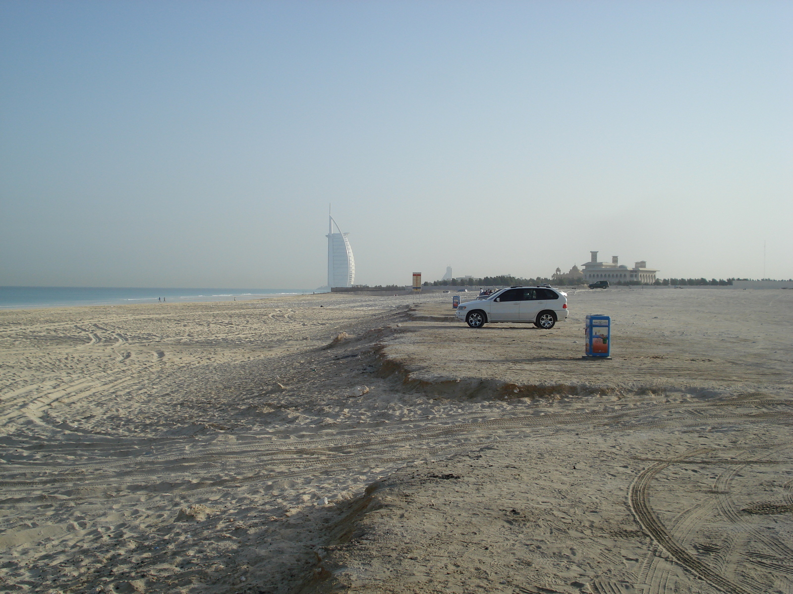 รูปถ่าย สหรัฐอาหรับเอมิเรตส์(United Arab Emirates) ดูไบ(Dubai) หาดจุมัยเราะห์(Jumeirah Beach) 2007-03 27
