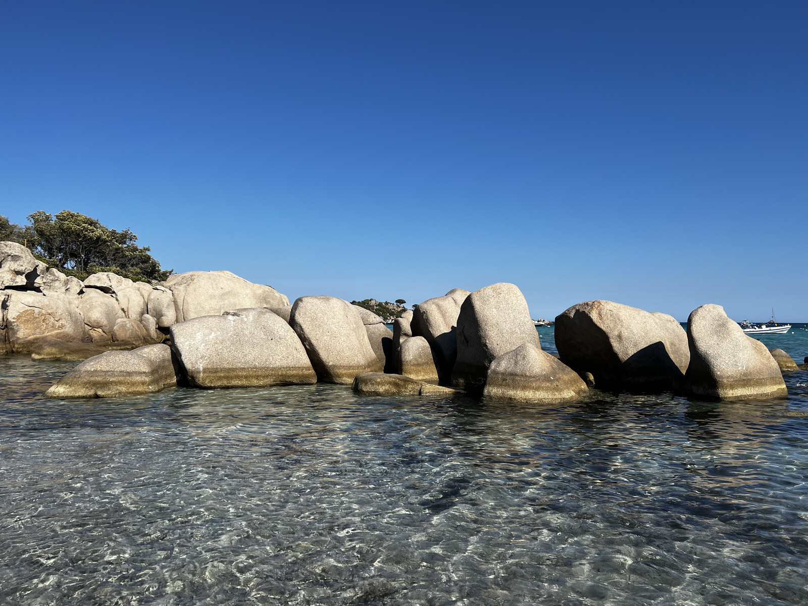 รูปถ่าย ฝรั่งเศส(France) คอร์สิคา(Corsica) หาดซันตาจูเลีย(Santa Giulia Beach) 2022-07 44