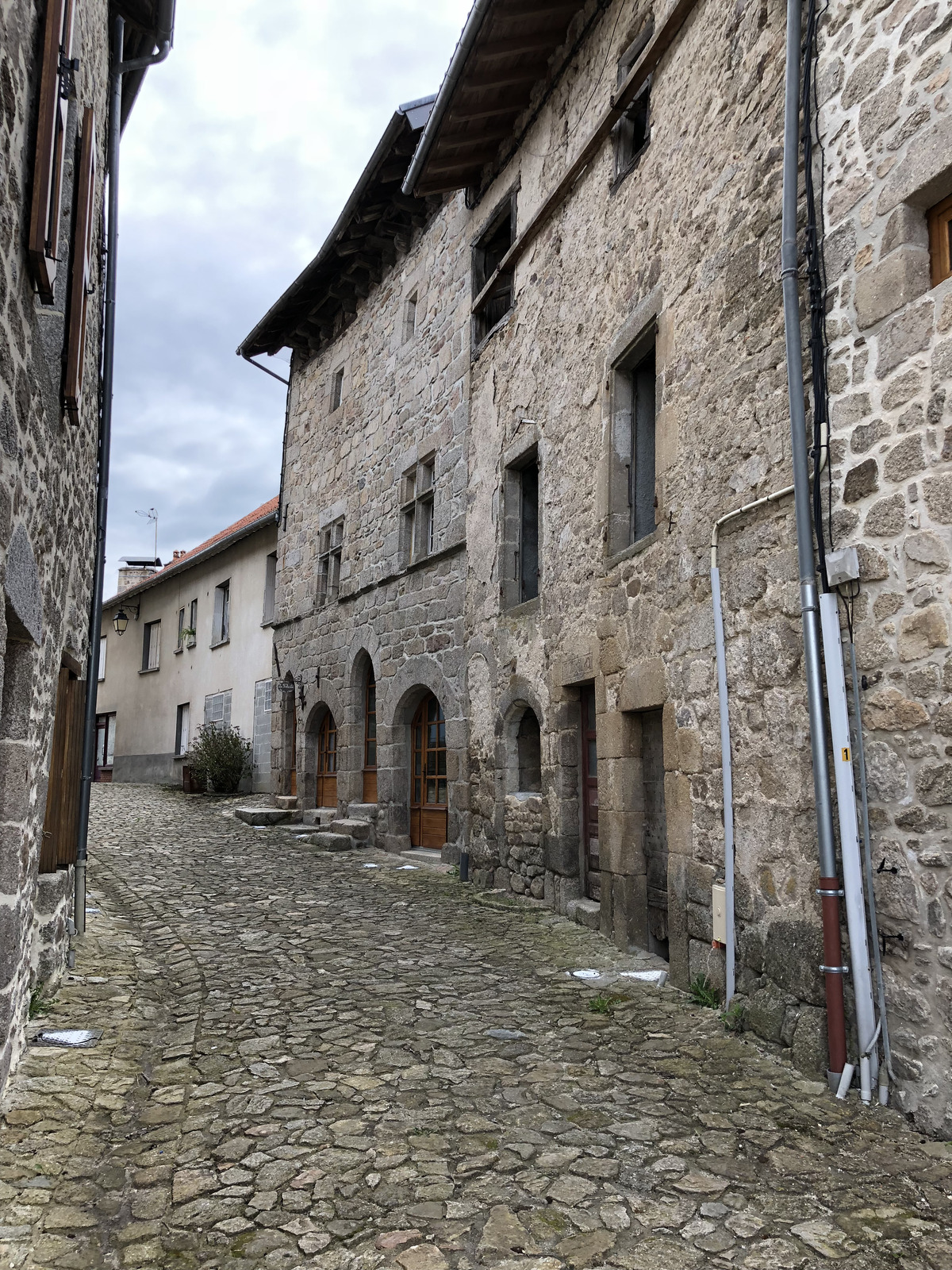 รูปถ่าย ฝรั่งเศส(France) มาร์กอแลส(Marcoles) 2018-04 13