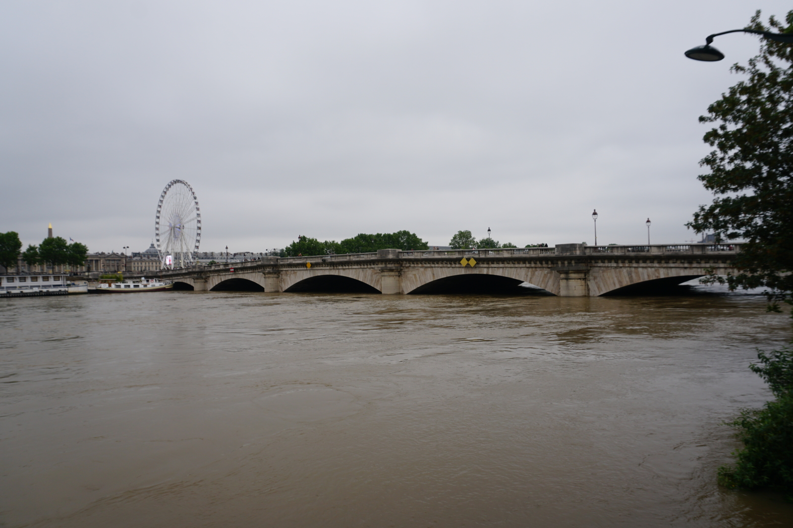 รูปถ่าย ฝรั่งเศส(France) ปารีส(Paris) แม่น้ำแซน(Seine river) 2016-06 74
