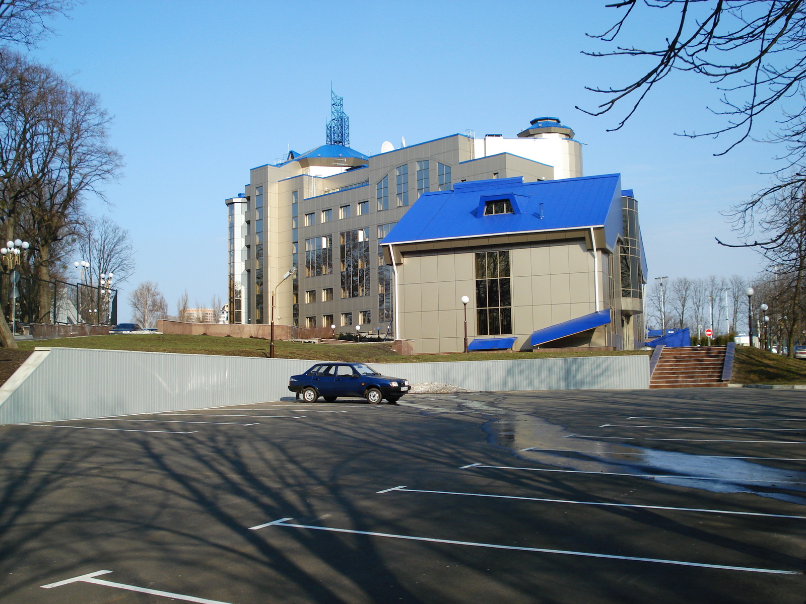 รูปถ่าย ยูเครน(Ukraine) เคียฟ(Kiev) สปอร์เตียฟน่า(Sportyvna) 2007-03 12