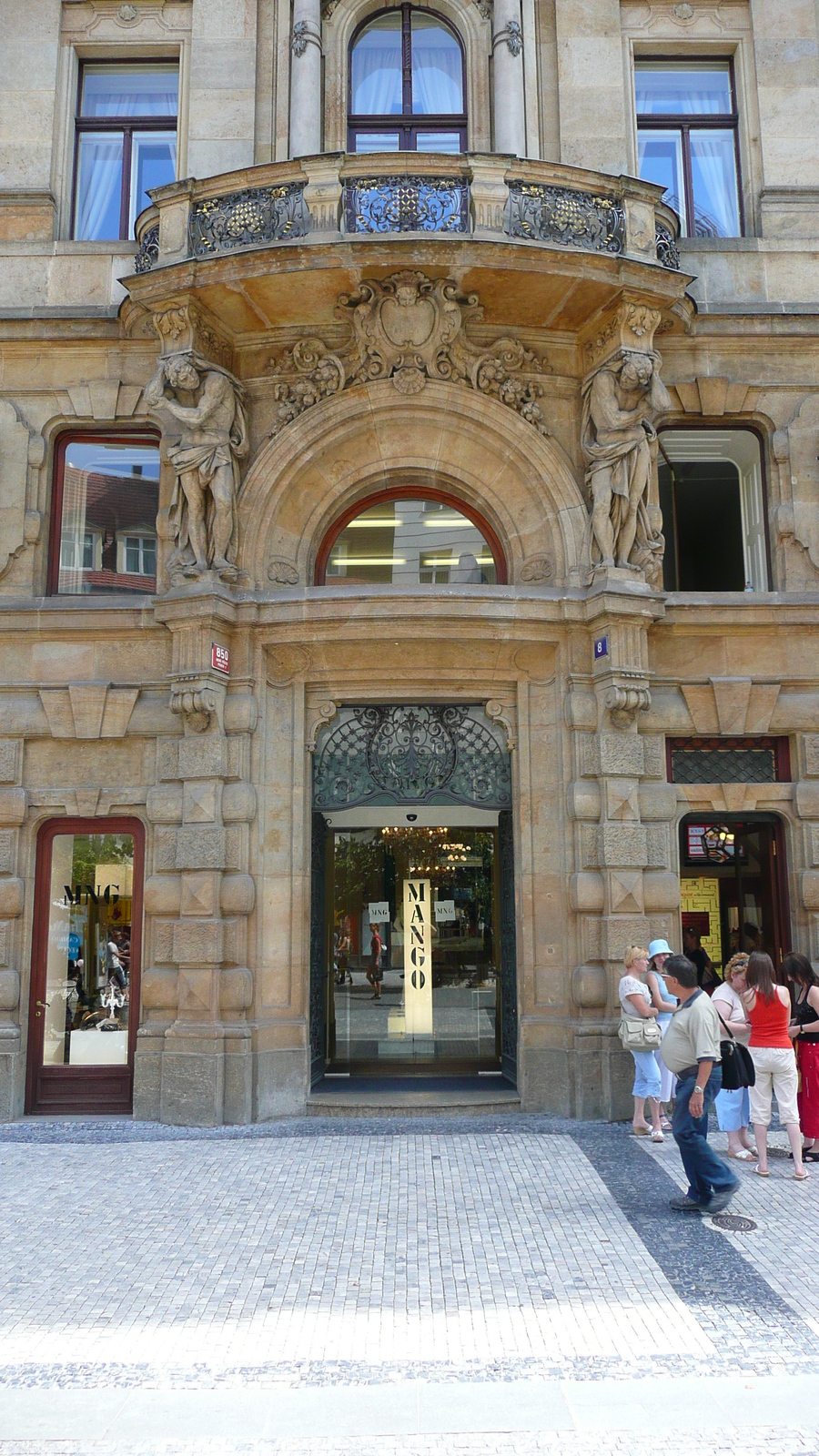 รูปถ่าย สาธารณรัฐเช็ก(Czech Republic) ปราก(Prague) ถนนนาปชีโกพ(Na Prikope) 2007-07 33