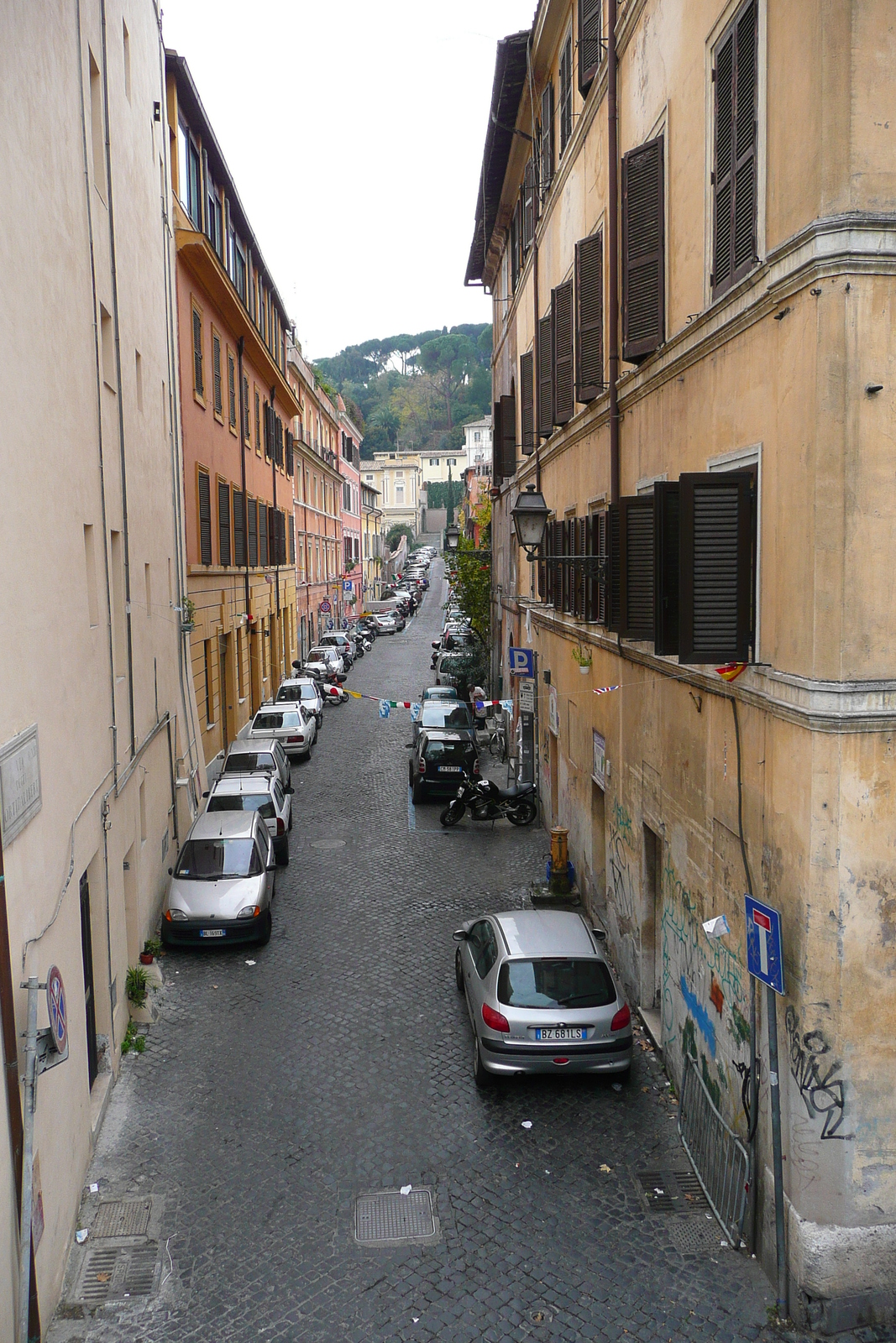 รูปถ่าย อิตาลี(Italy) โรม(Rome) ถนนริมน้ำจานีโกเลนเซ(Lungotevere Gianicolense) 2007-11 36