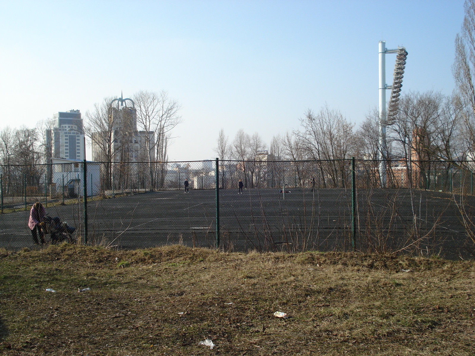 รูปถ่าย ยูเครน(Ukraine) เคียฟ(Kiev) สปอร์เตียฟน่า(Sportyvna) 2007-03 18
