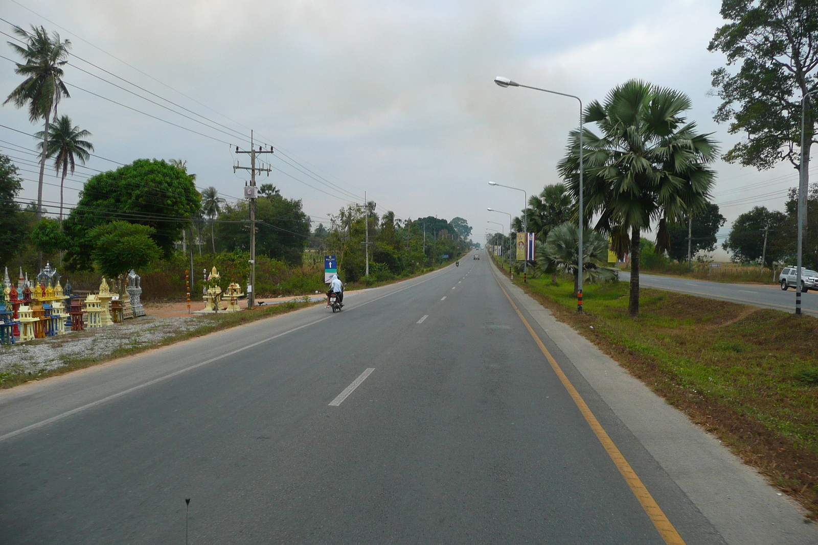 รูปถ่าย ไทย(Thailand) ชลบุรี(Chonburi) ถนนสุขุมวิท(Sukhumvit road) 2008-01 148