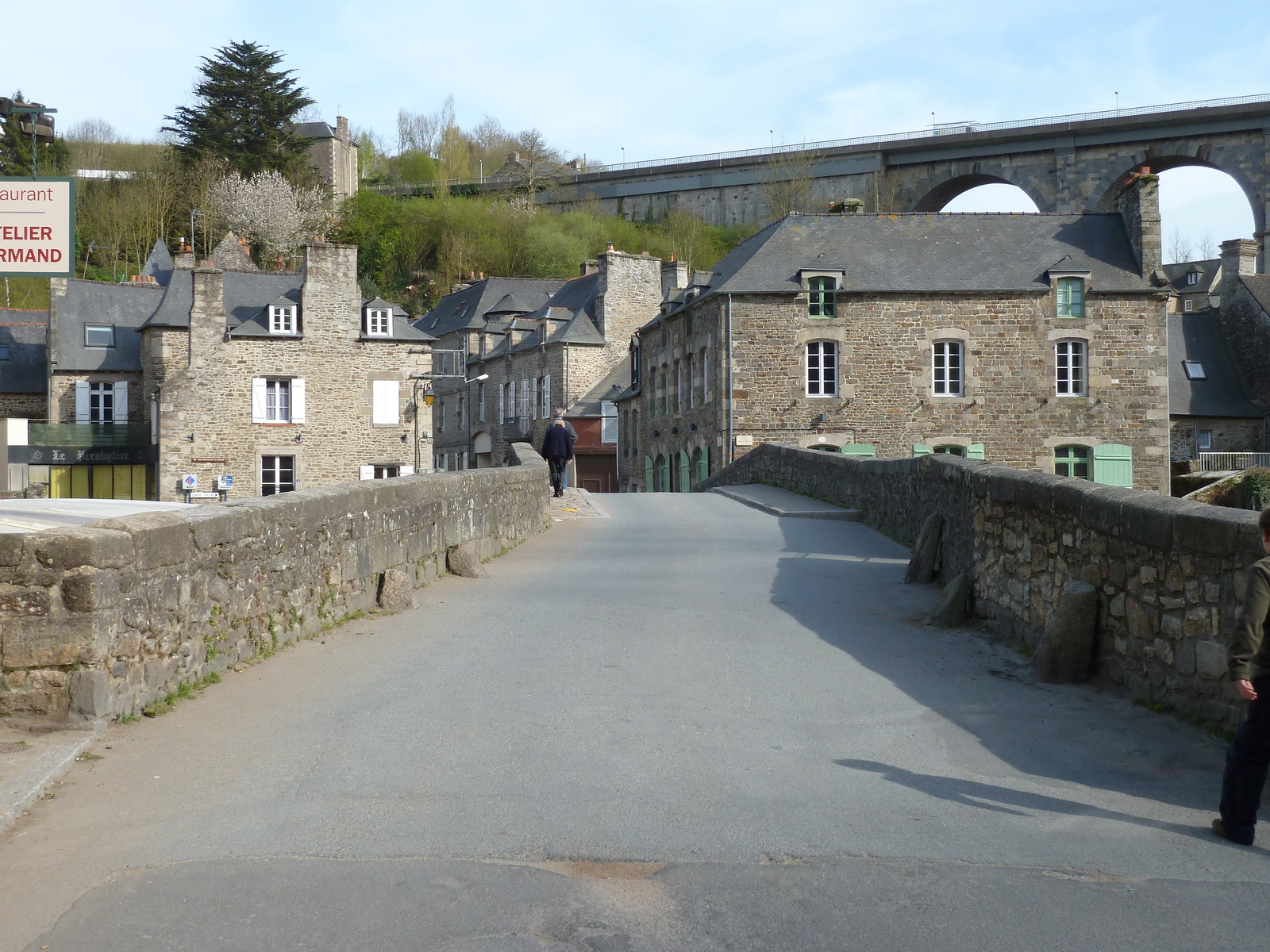 รูปถ่าย ฝรั่งเศส(France) ดีน็อง(Dinan) ริมแม่น้ำดีน็อง(Dinan Riverside) 2010-04 1