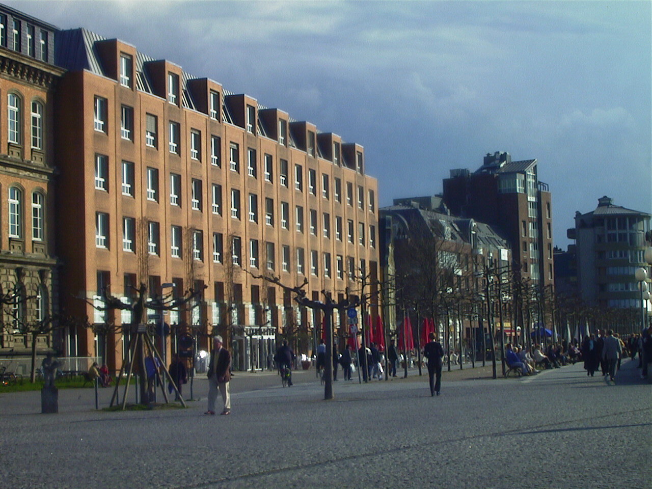 รูปถ่าย เยอรมนี(Germany) ดัสเซลดอร์ฟ(Dusseldorf) 2000-04 2