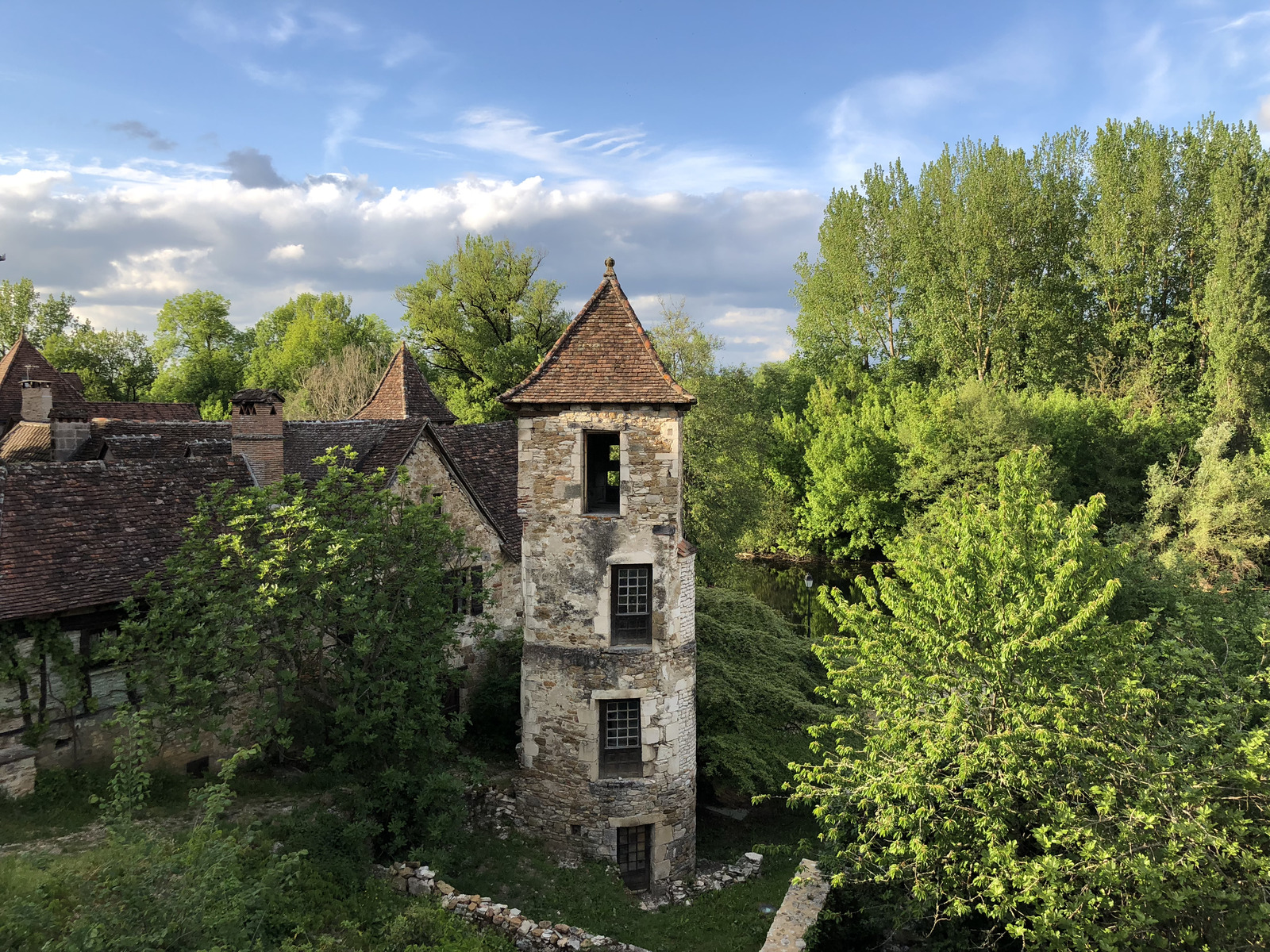 รูปถ่าย ฝรั่งเศส(France) กาเรนนัก(Carennac) 2018-04 83