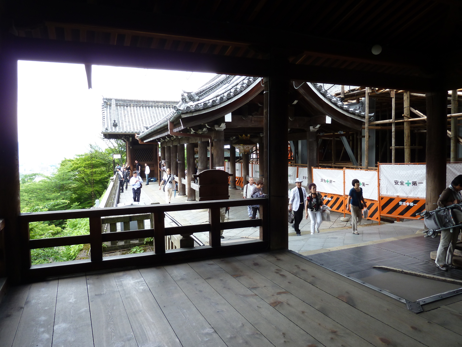 รูปถ่าย ญี่ปุ่น(Japan) เกียวโต(Kyoto) วัดคิโยมิซุเดระ(Kiyomizu Dera Temple) 2010-06 43