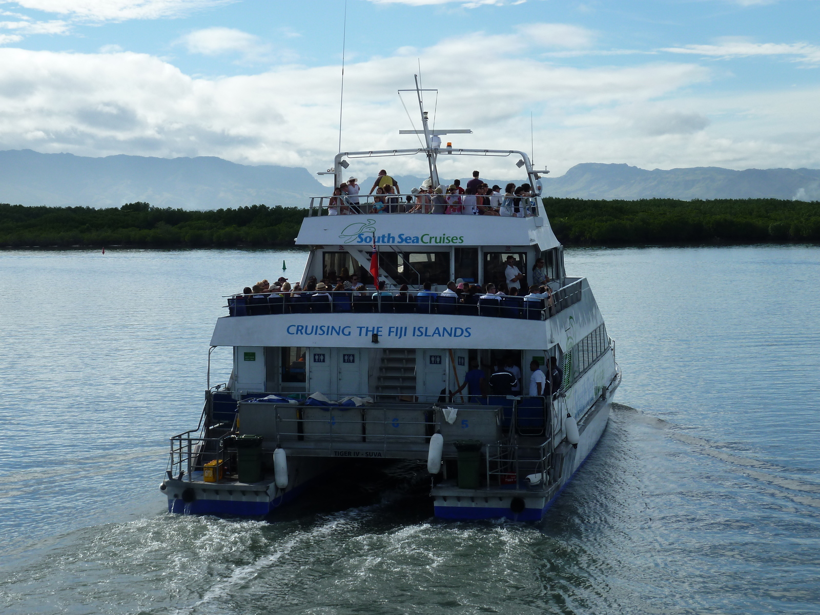 รูปถ่าย ฟิจิ(Fiji) ท่าเรือเดนาเรา(Port Denarau) 2010-05 92