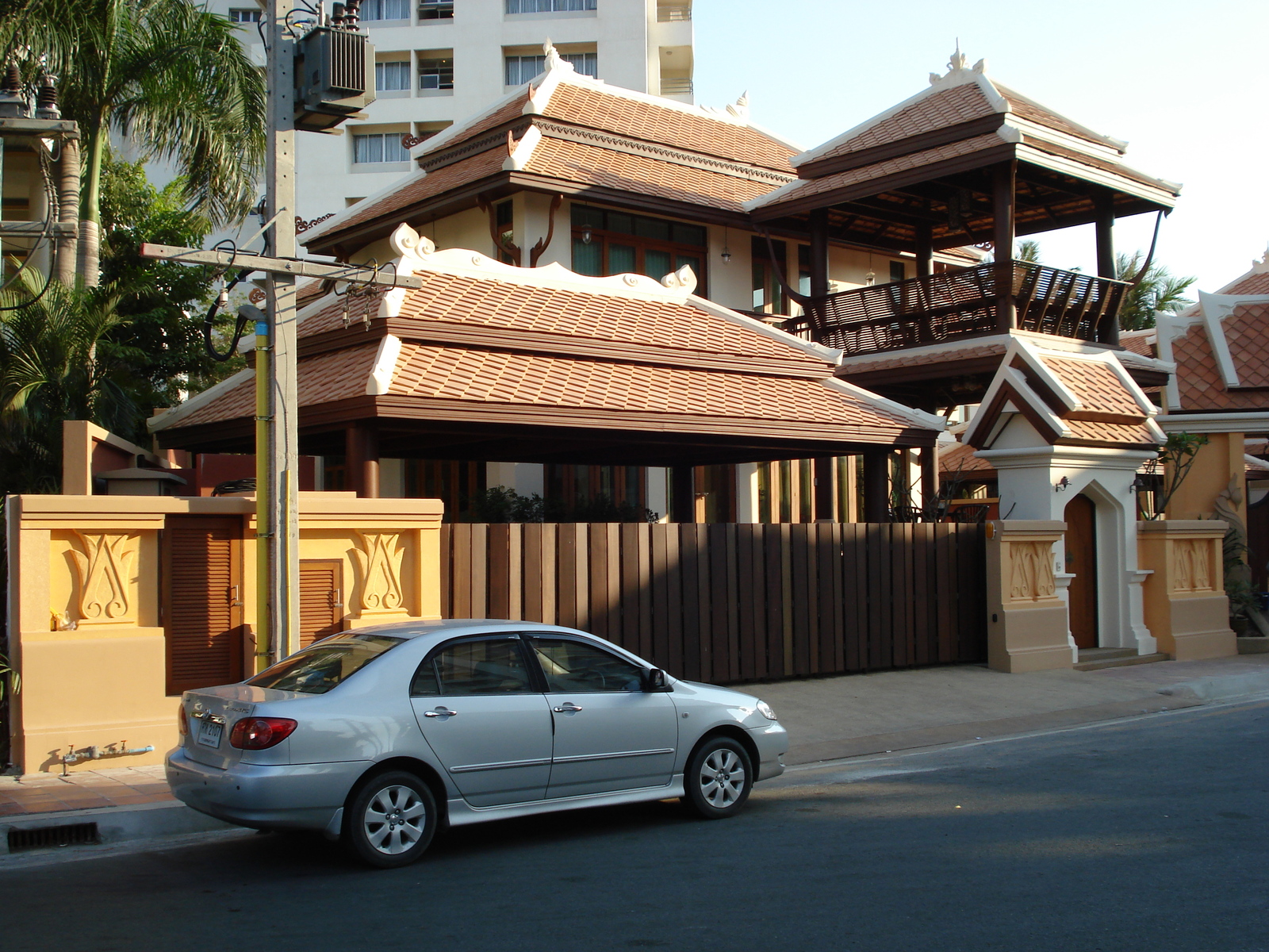 รูปถ่าย ไทย(Thailand) พัทยา(Pattaya) โกลเดนฮอร์น(Golden Horn) 2007-02 2