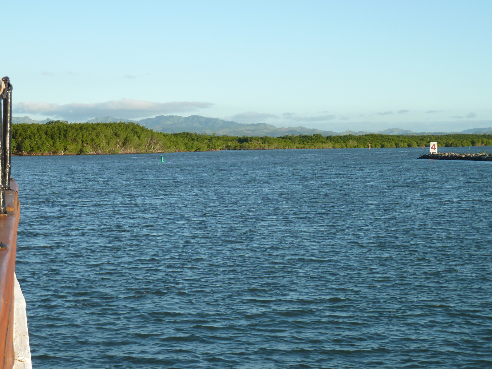 รูปถ่าย ฟิจิ(Fiji) ท่าเรือเดนาเรา(Port Denarau) 2010-05 39