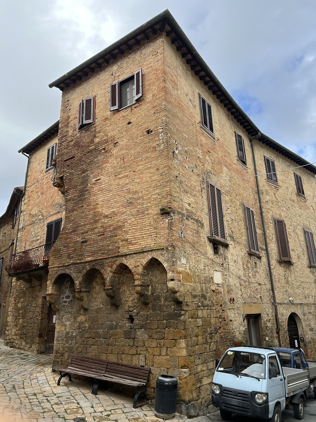 รูปถ่าย อิตาลี(Italy) วอลแตร์รา(Volterra) 2021-09 104