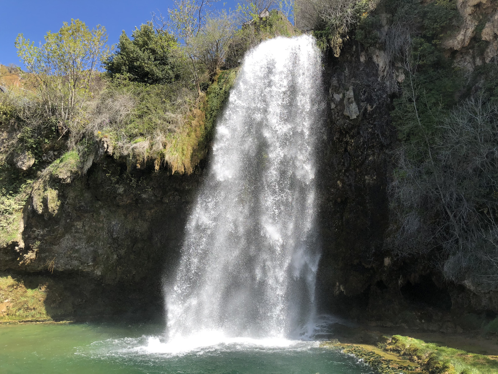 รูปถ่าย ฝรั่งเศส(France) ซาล-ลา-ซูร์ส(Salles la Source) 2018-04 7