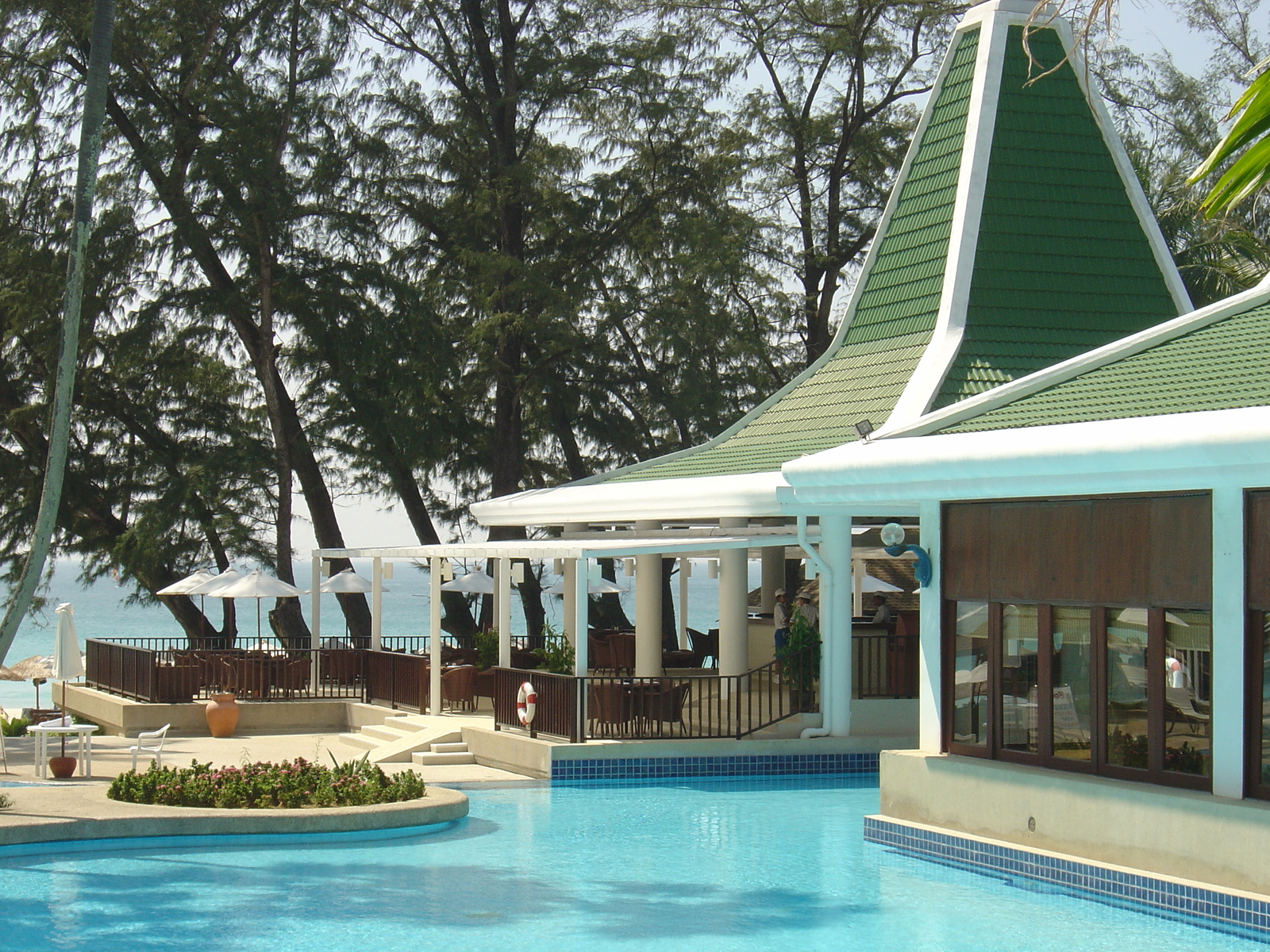 รูปถ่าย ไทย(Thailand) ภูเก็ต(Phuket) โรงแรมเลอเมอริเดียน ภูเก็ตบีช(Meridien Phuket Beach Hotel) 2005-12 13
