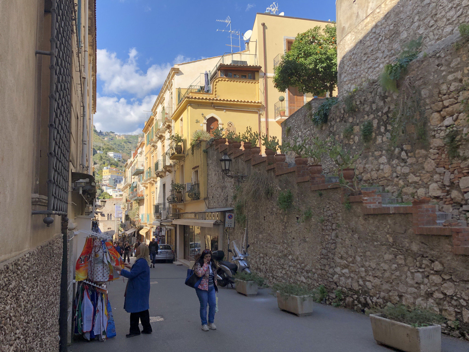 รูปถ่าย อิตาลี(Italy) ซิซิลี(Sicily) ตาออร์มีนา(Taormina) 2020-02 76