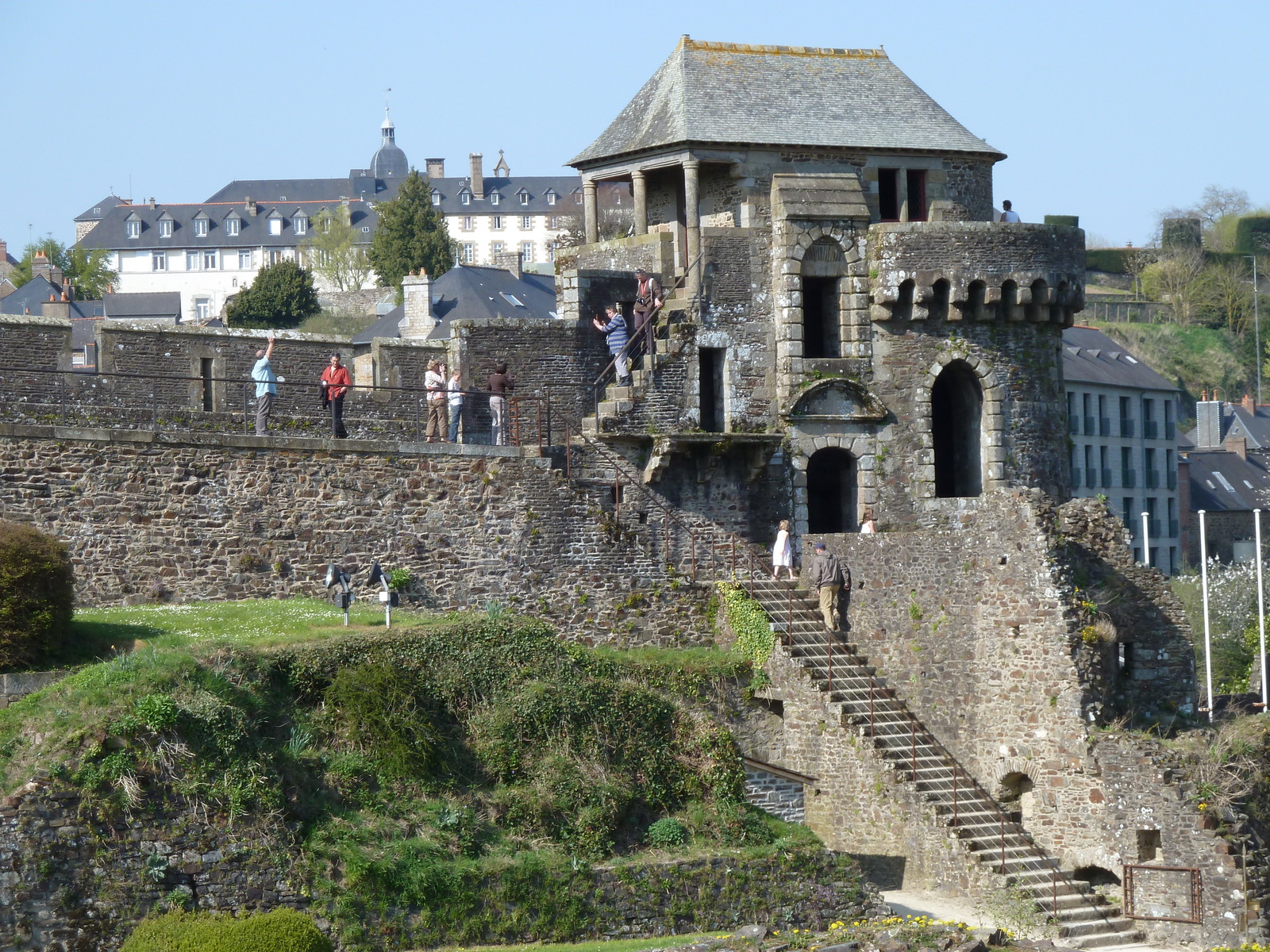 รูปถ่าย ฝรั่งเศส(France) ฟูแฌร์(Fougeres) 2010-04 73