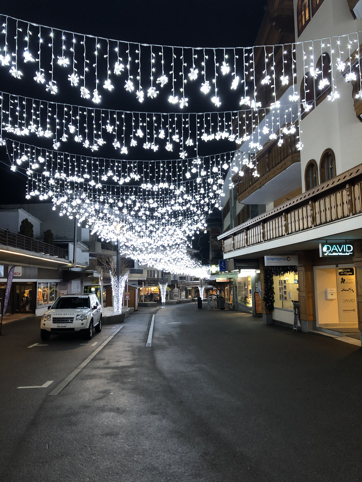 รูปถ่าย สวิสเซอร์แลนด์(Switzerland) ครองส์-มงตานา(Crans Montana) 2020-12 321