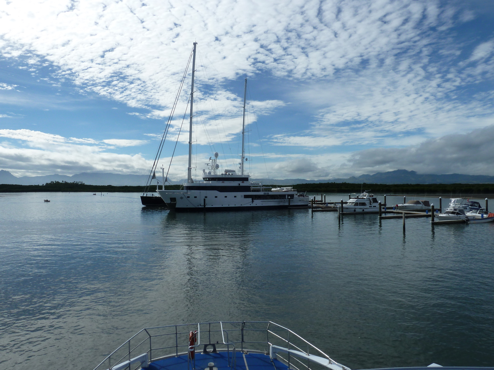 รูปถ่าย ฟิจิ(Fiji) ท่าเรือเดนาเรา(Port Denarau) 2010-05 15