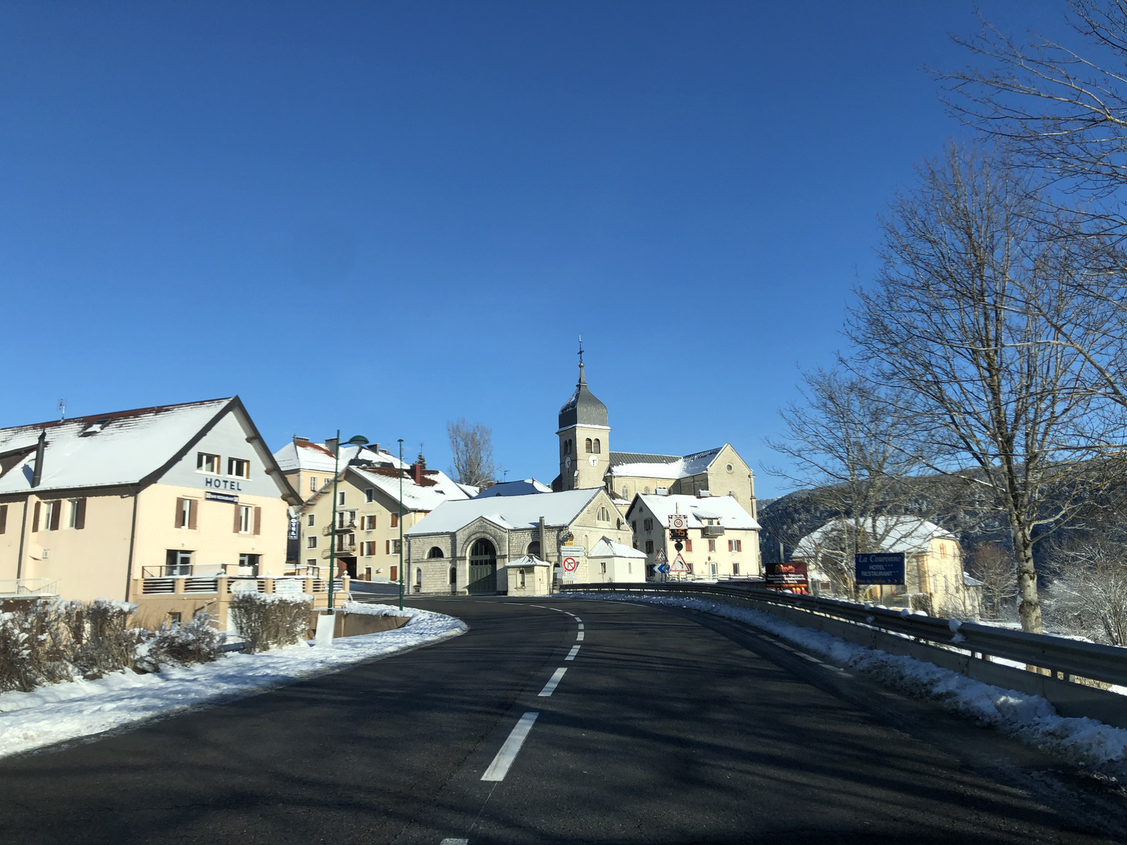 รูปถ่าย สวิสเซอร์แลนด์(Switzerland) ครองส์-มงตานา(Crans Montana) 2020-12 254