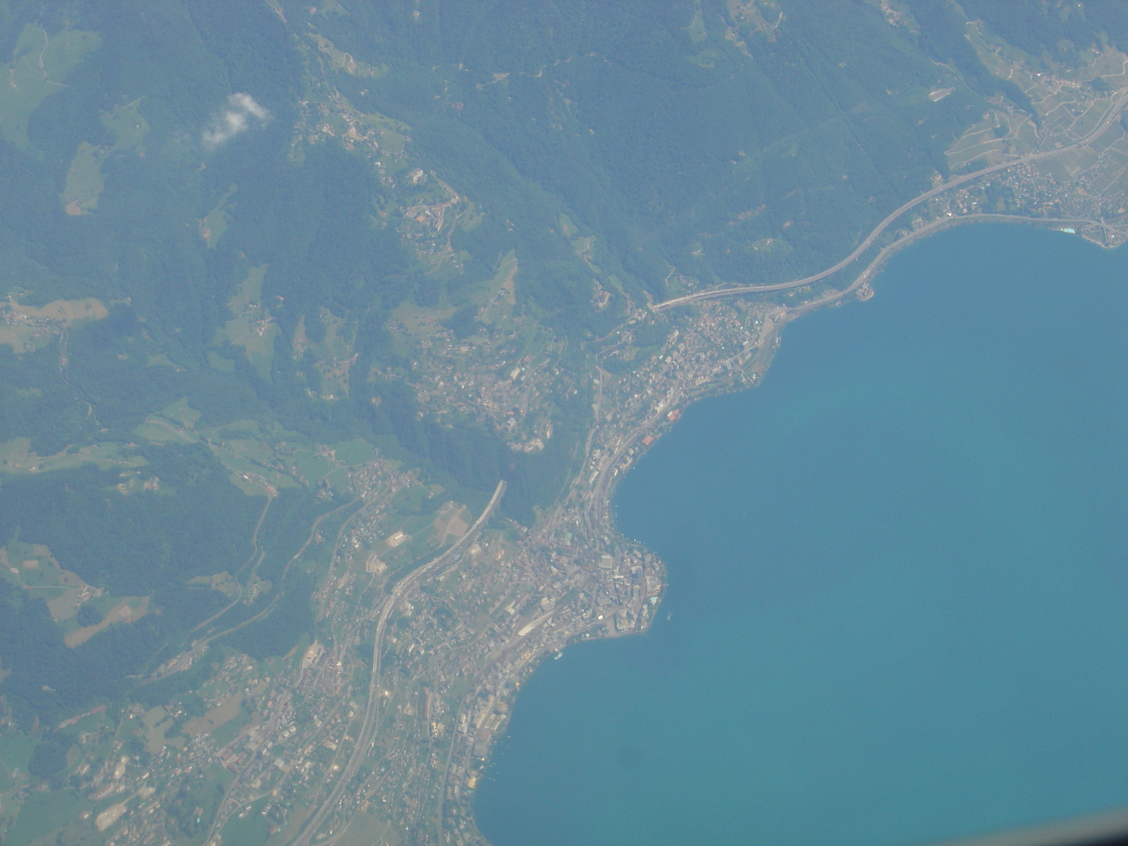 รูปถ่าย สวิสเซอร์แลนด์(Switzerland) มงเทรอ(Montreux) 2005-06 1