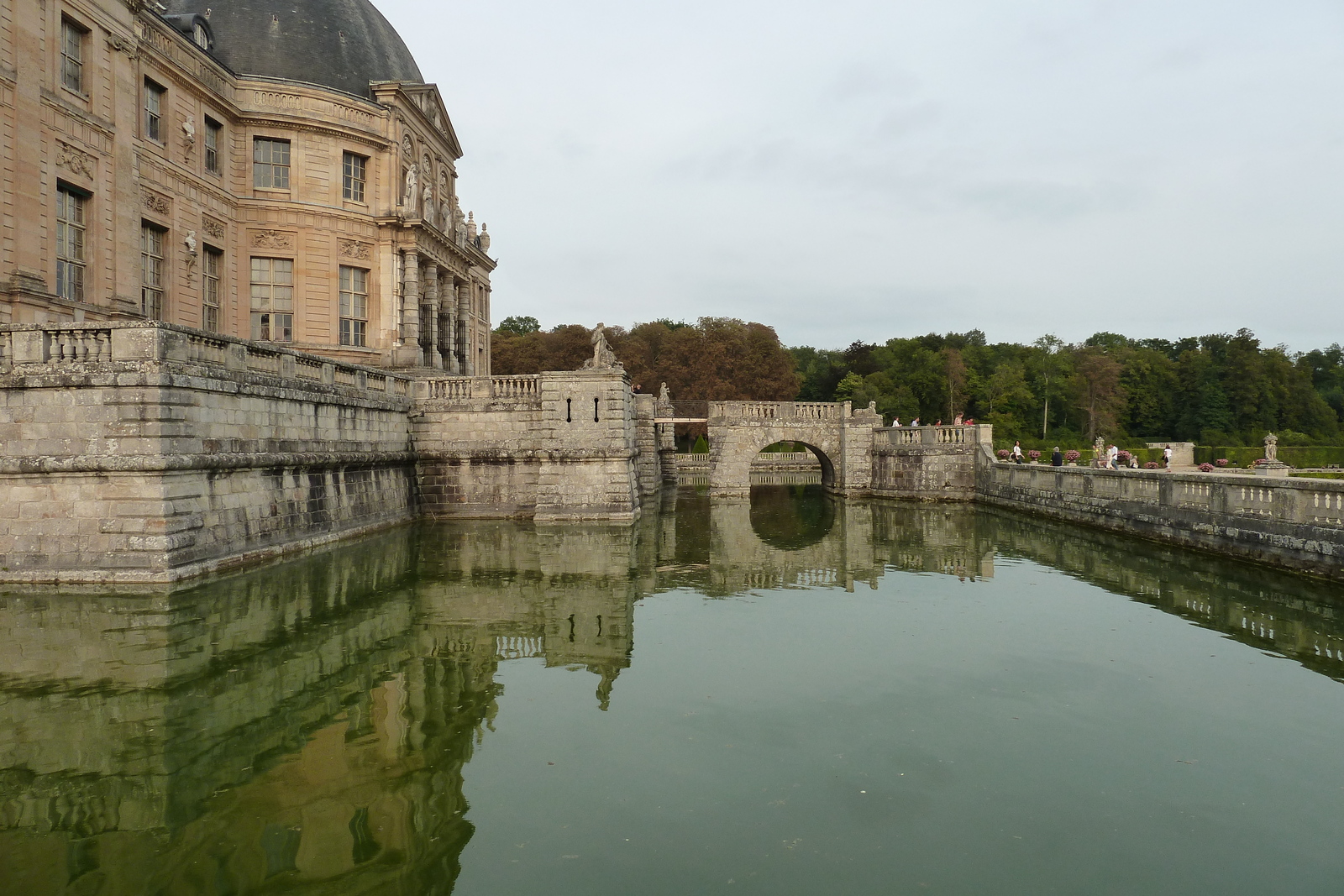 รูปถ่าย ฝรั่งเศส(France) ปราสาทโว-เลอ-วีกงต์(Vaux Le Vicomte Castle) สวนปราสาทโว-เลอ-วีกงต์(Vaux Le Vicomte Gardens) 2010-09 12