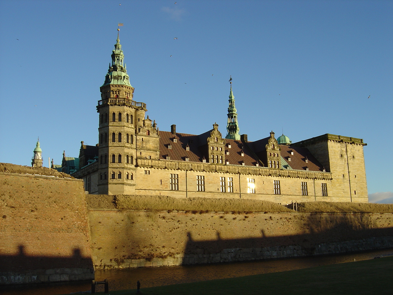 รูปถ่าย เดนมาร์ก(Denmark) เฮลซิงกอร์(Helsingor) 2004-02 29