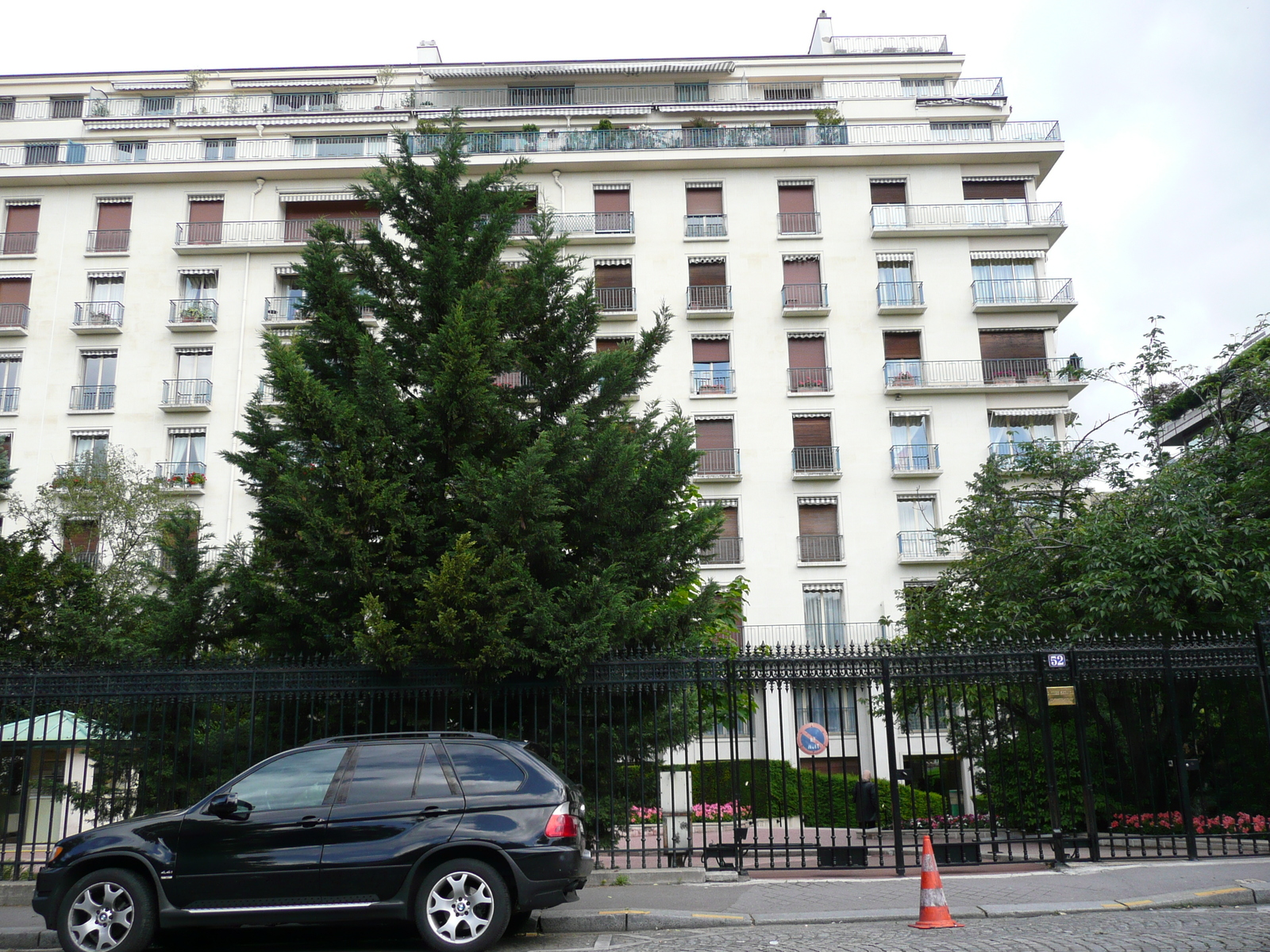รูปถ่าย ฝรั่งเศส(France) ปารีส(Paris) ถนนฟอช(Avenue Foch) 2007-06 179