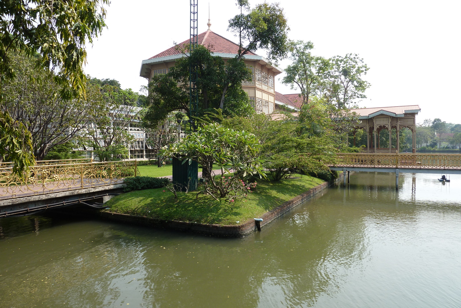 รูปถ่าย ไทย(Thailand) กรุงเทพมหานคร(Bangkok) พระที่นั่งวิมานเมฆ(Vimanmek Palace) 2011-01 38