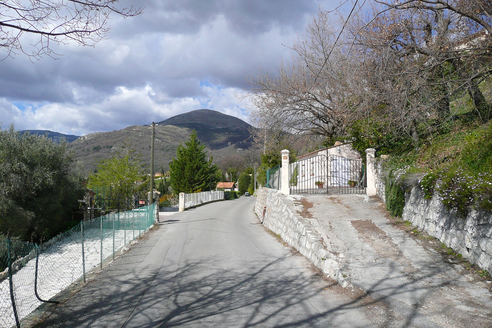 รูปถ่าย ฝรั่งเศส(France) วังซ์(Vence) โอเดอว็องส์(Hauts de Vence) 2008-03 10