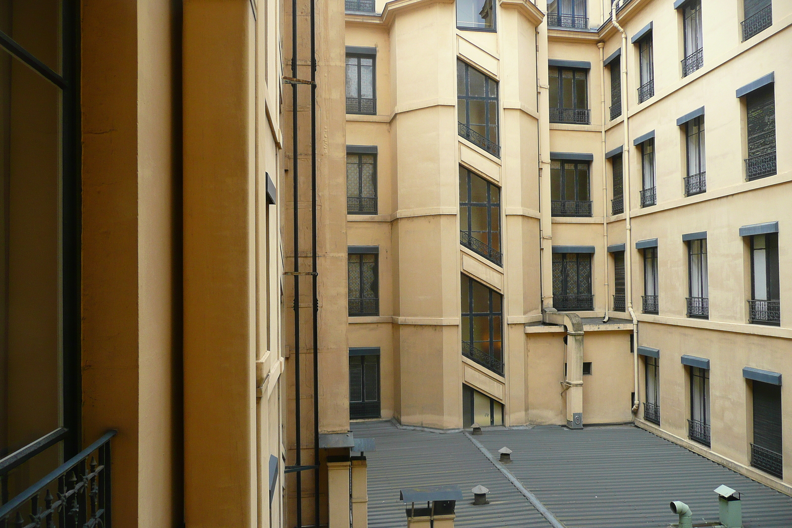 รูปถ่าย ฝรั่งเศส(France) ลีอง(Lyon) โรงแรมบอสโกโลแกรนด์(Boscolo Grand Hotel) 2008-06 29