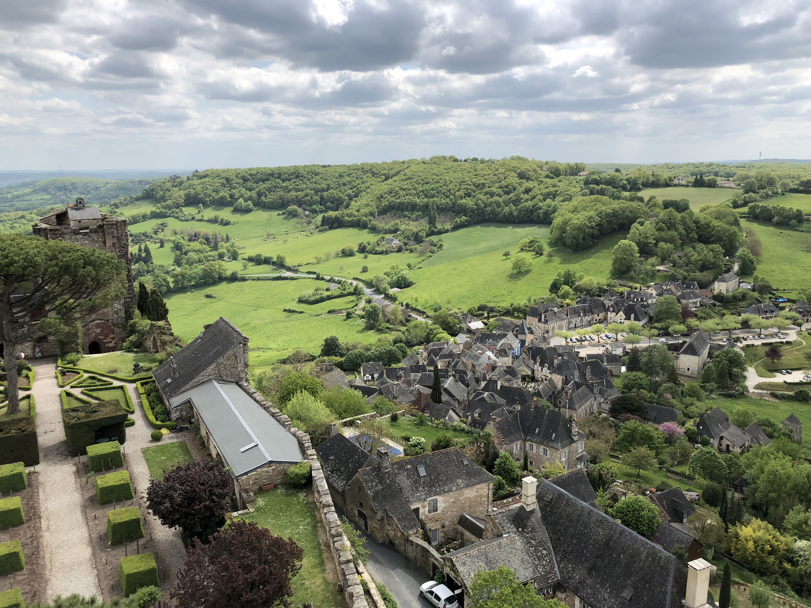 รูปถ่าย ฝรั่งเศส(France) ตูแรน(Turenne) 2018-04 0