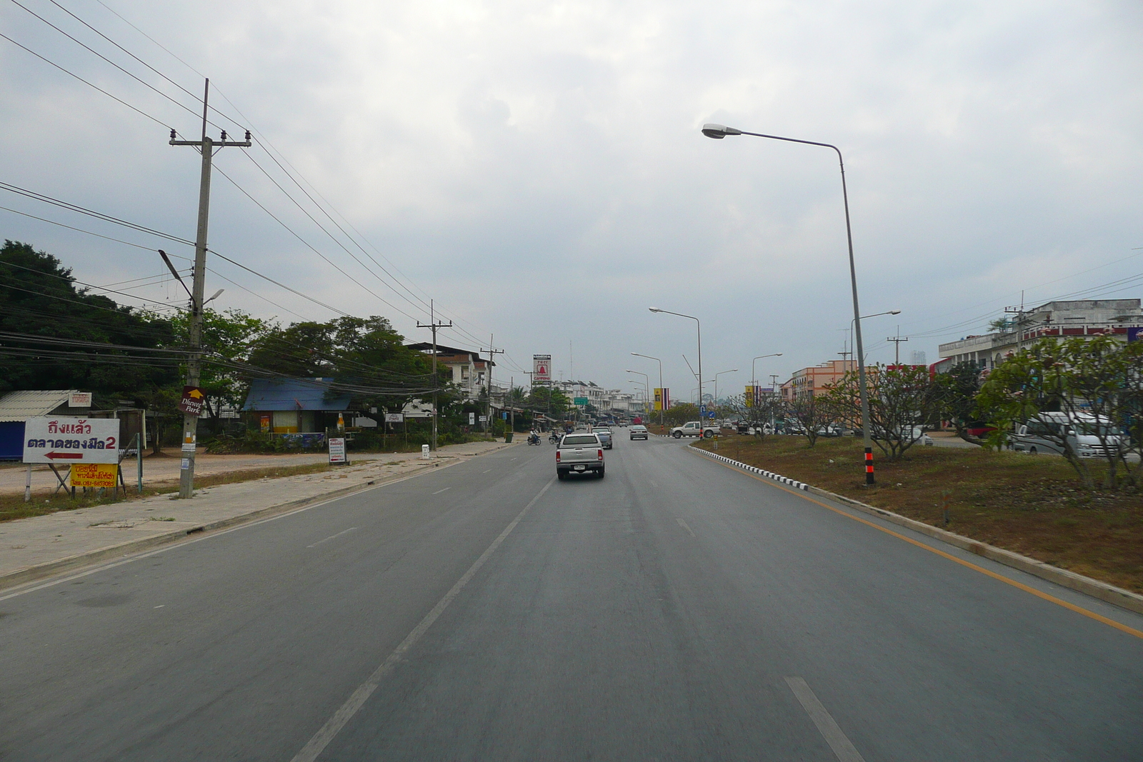 รูปถ่าย ไทย(Thailand) ชลบุรี(Chonburi) ถนนสุขุมวิท(Sukhumvit road) 2008-01 55