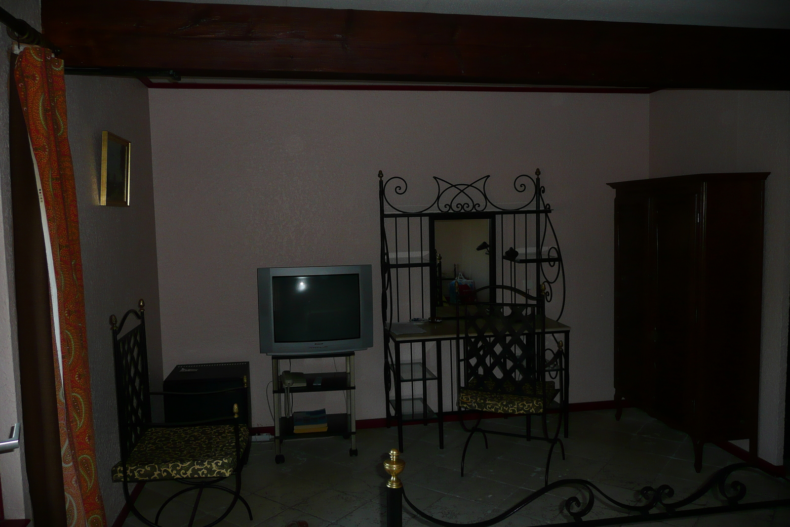 รูปถ่าย ฝรั่งเศส(France) โบแกร์(Beaucaire) โรงแรมเลด็อกตริแนร์(Les Doctrinaires Hotel) 2008-04 14