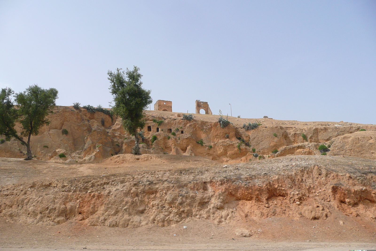 รูปถ่าย โมร็อกโก(Morocco) ถนนจากเฟสไปราบัต(Fes to Rabat Road) 2008-07 17