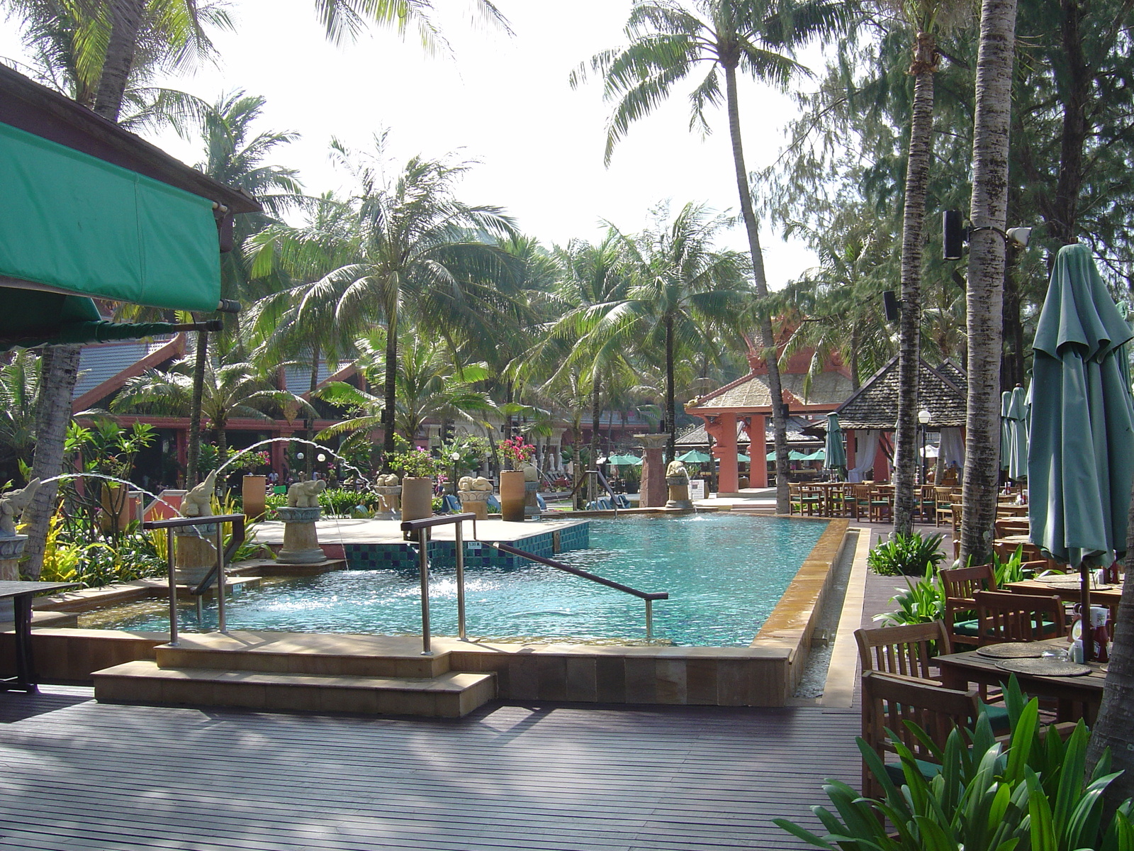 รูปถ่าย ไทย(Thailand) ภูเก็ต(Phuket) หาดกะตะ(Kata Beach) 2005-12 46