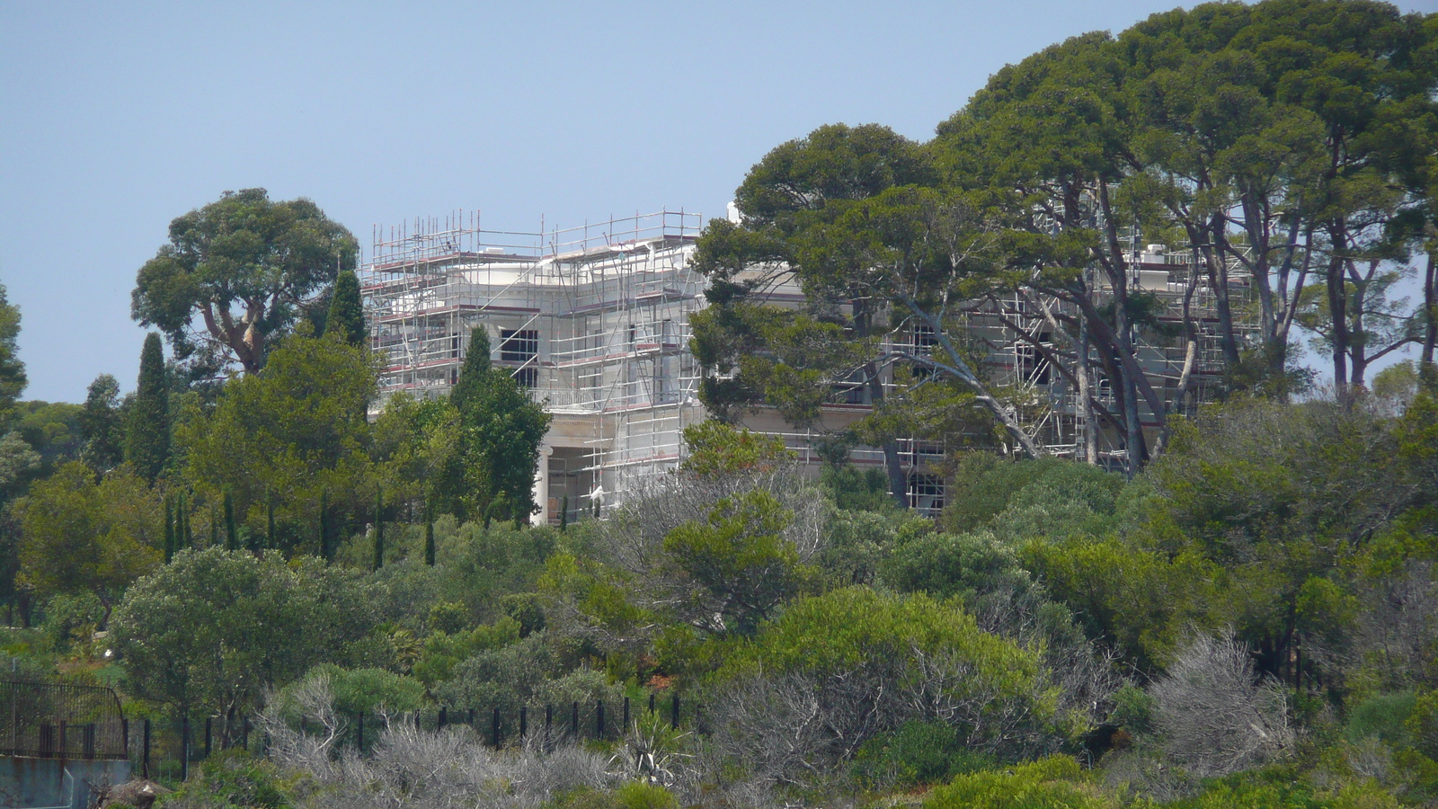 รูปถ่าย ฝรั่งเศส(France) แหลมอ็องตีบ(Cap d'Antibes) อ่าวลาการูป(Anse de la garoupe) 2007-07 10