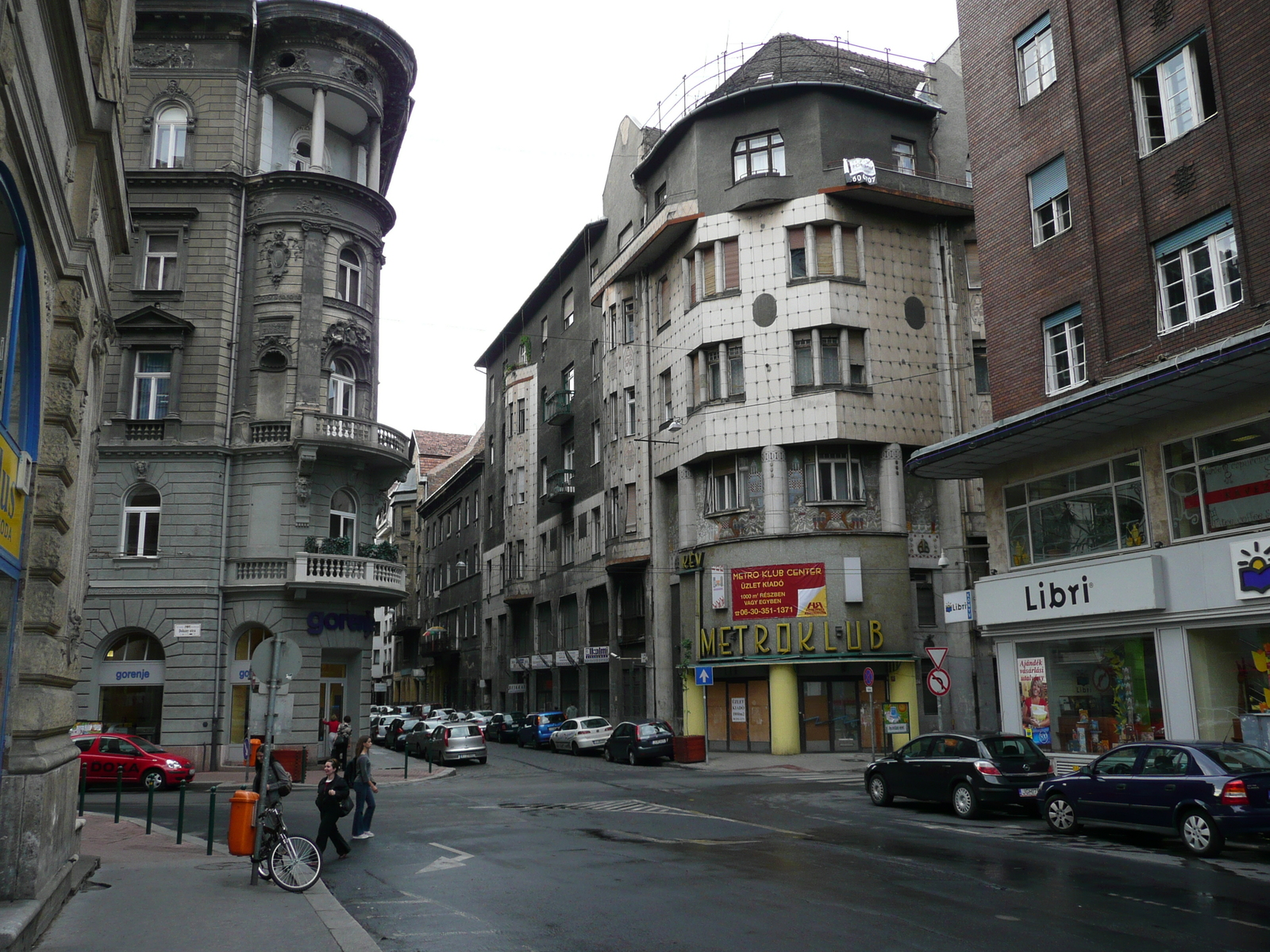 รูปถ่าย ฮังการี(Hungary) บูดาเปสต์(Budapest) ใจกลางบูดาเปสต์(Central Budapest) 2007-06 57