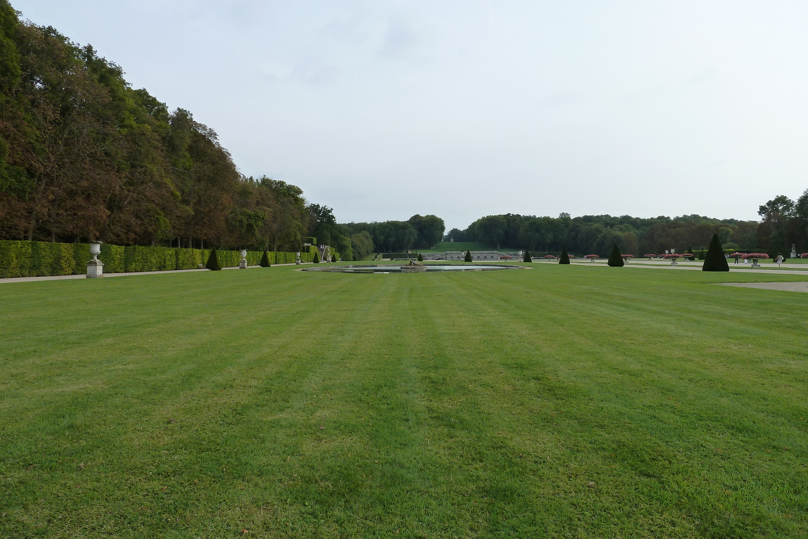 รูปถ่าย ฝรั่งเศส(France) ปราสาทโว-เลอ-วีกงต์(Vaux Le Vicomte Castle) สวนปราสาทโว-เลอ-วีกงต์(Vaux Le Vicomte Gardens) 2010-09 8