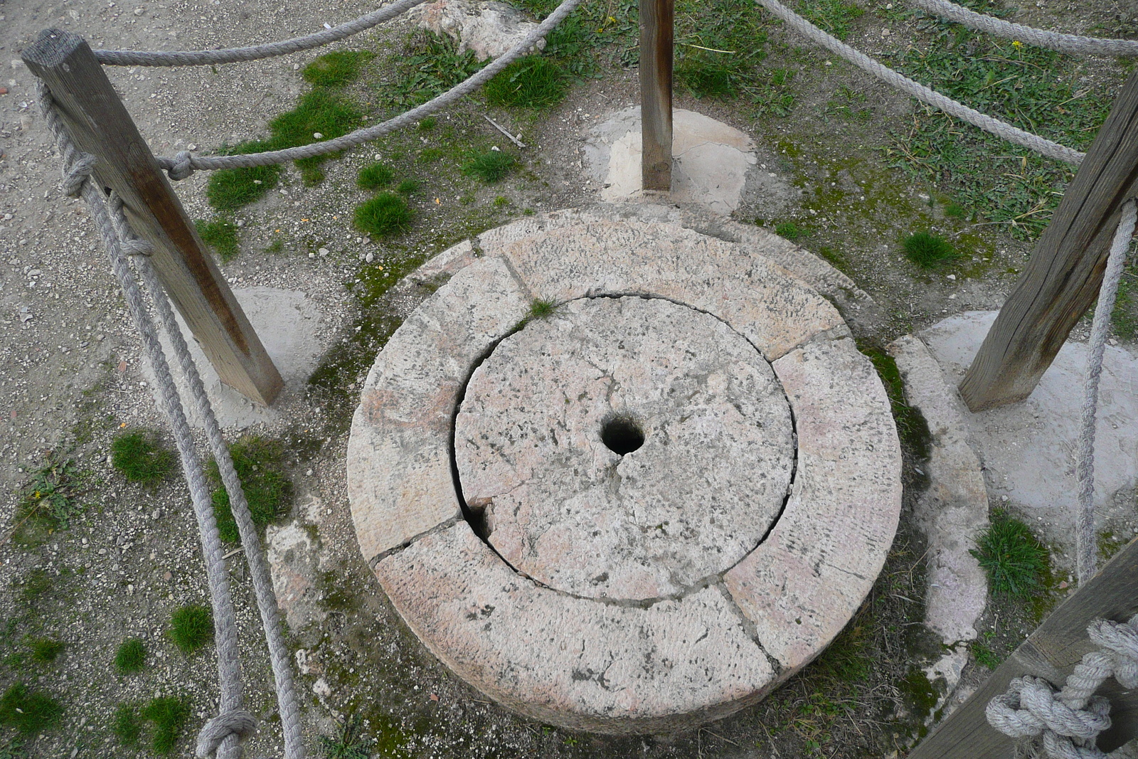 รูปถ่าย จอร์แดน(Jordan) อัมมาน(Amman) ป้อมปราการอัมมาน(Amman Citadel) 2007-12 33