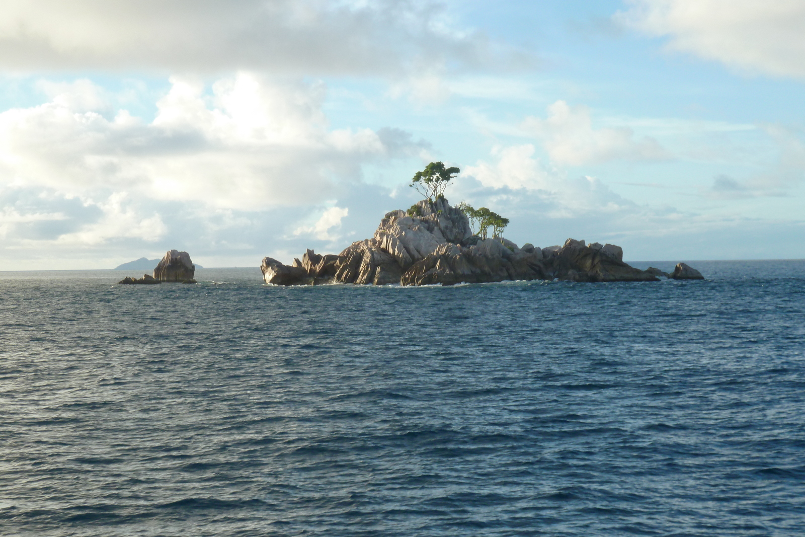 รูปถ่าย เซเชลส์(Seychelles) เกาะปราลิน(Praslin) 2011-10 144